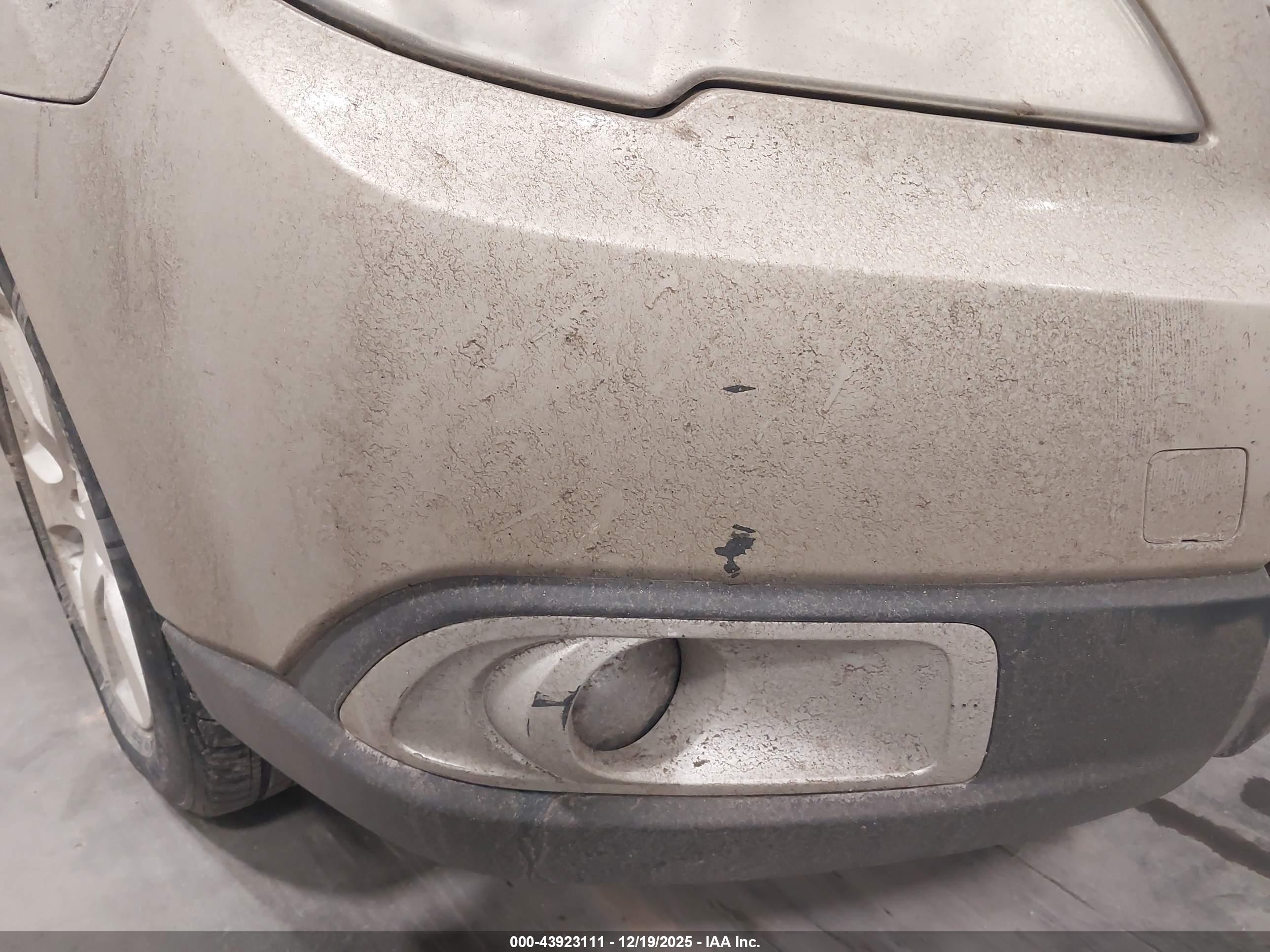 SUBARU OUTBACK image 6