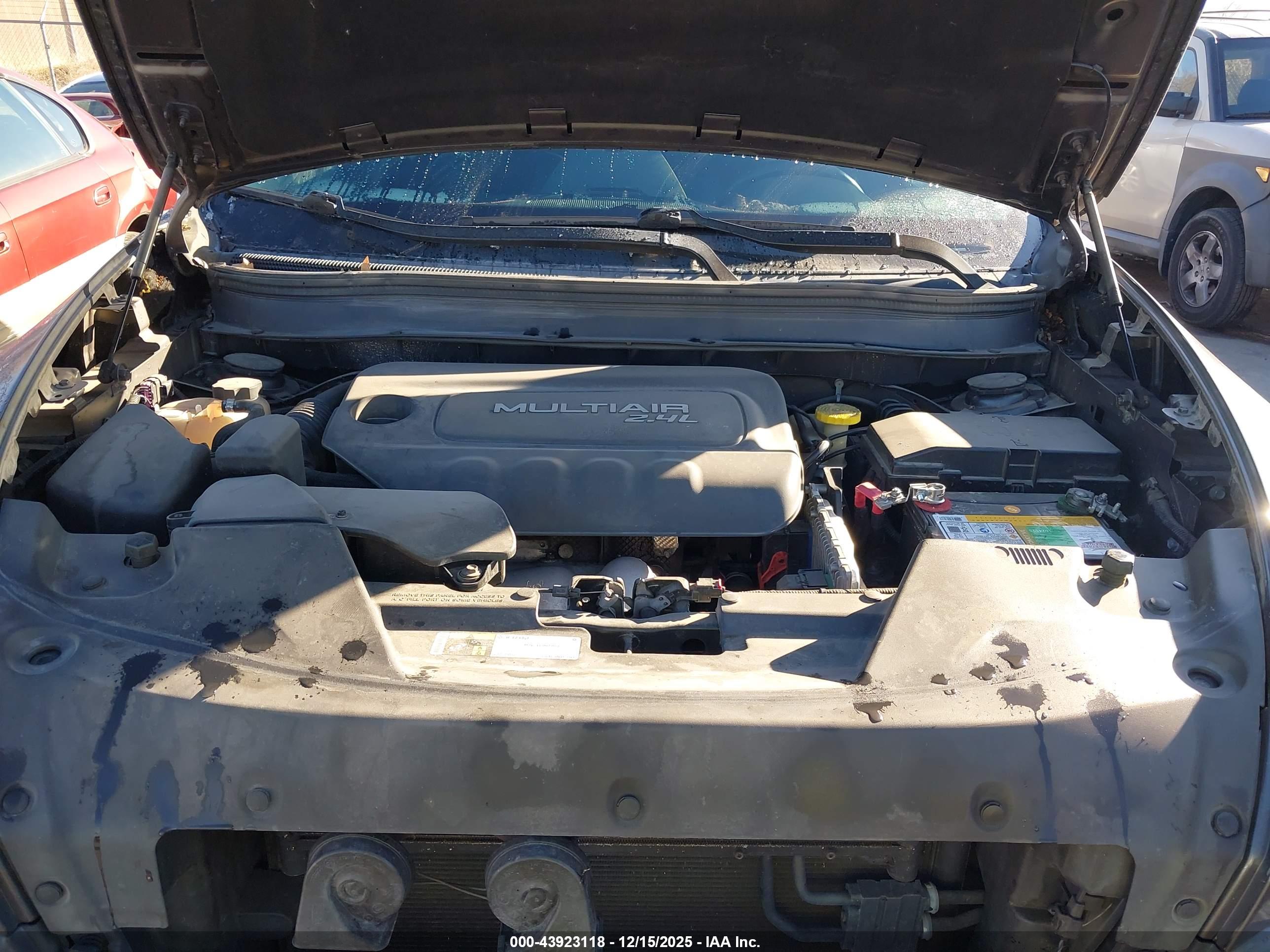 JEEP CHEROKEE image 10