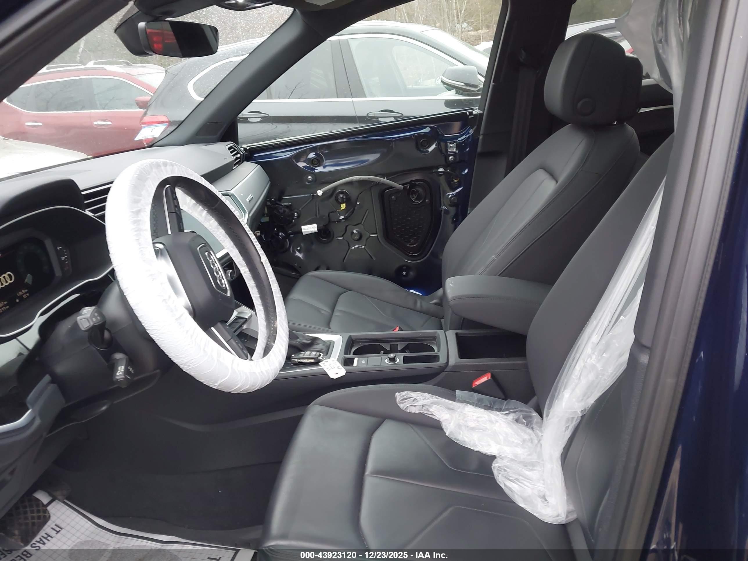 AUDI Q3 image 5