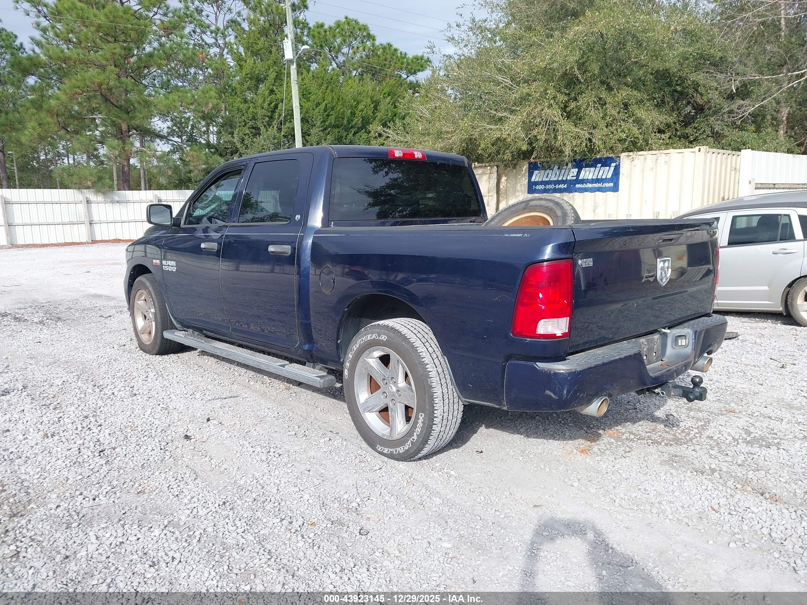 RAM 1500 image 3