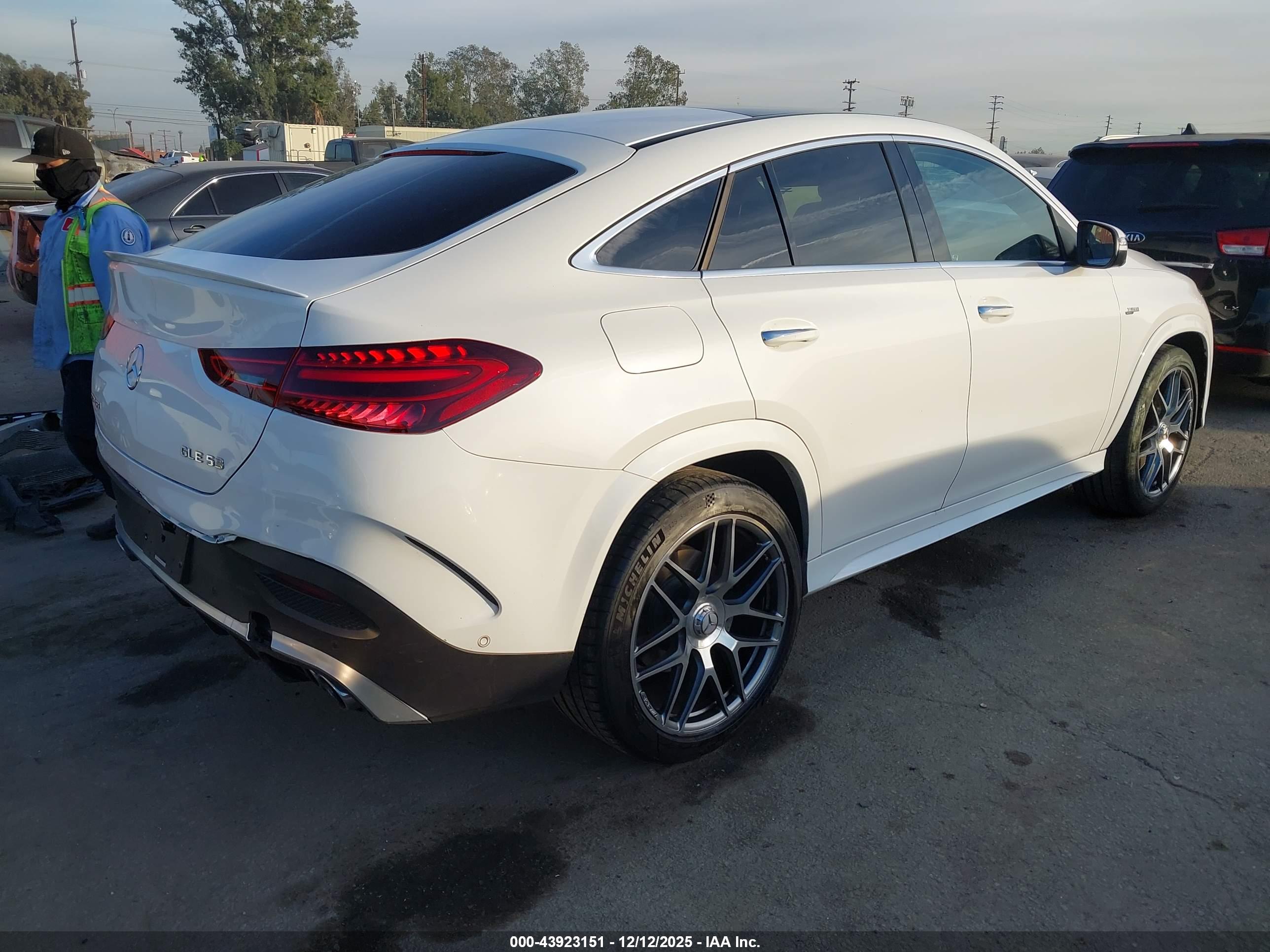 MERCEDES-BENZ AMG image 4