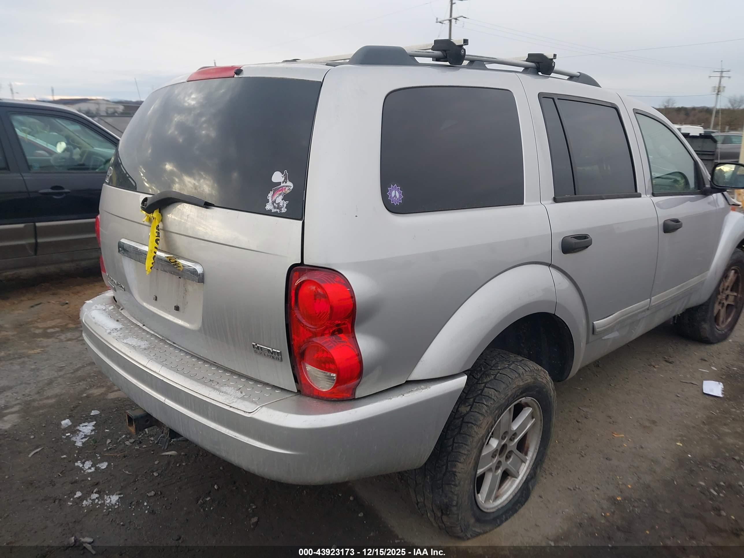 DODGE DURANGO image 4