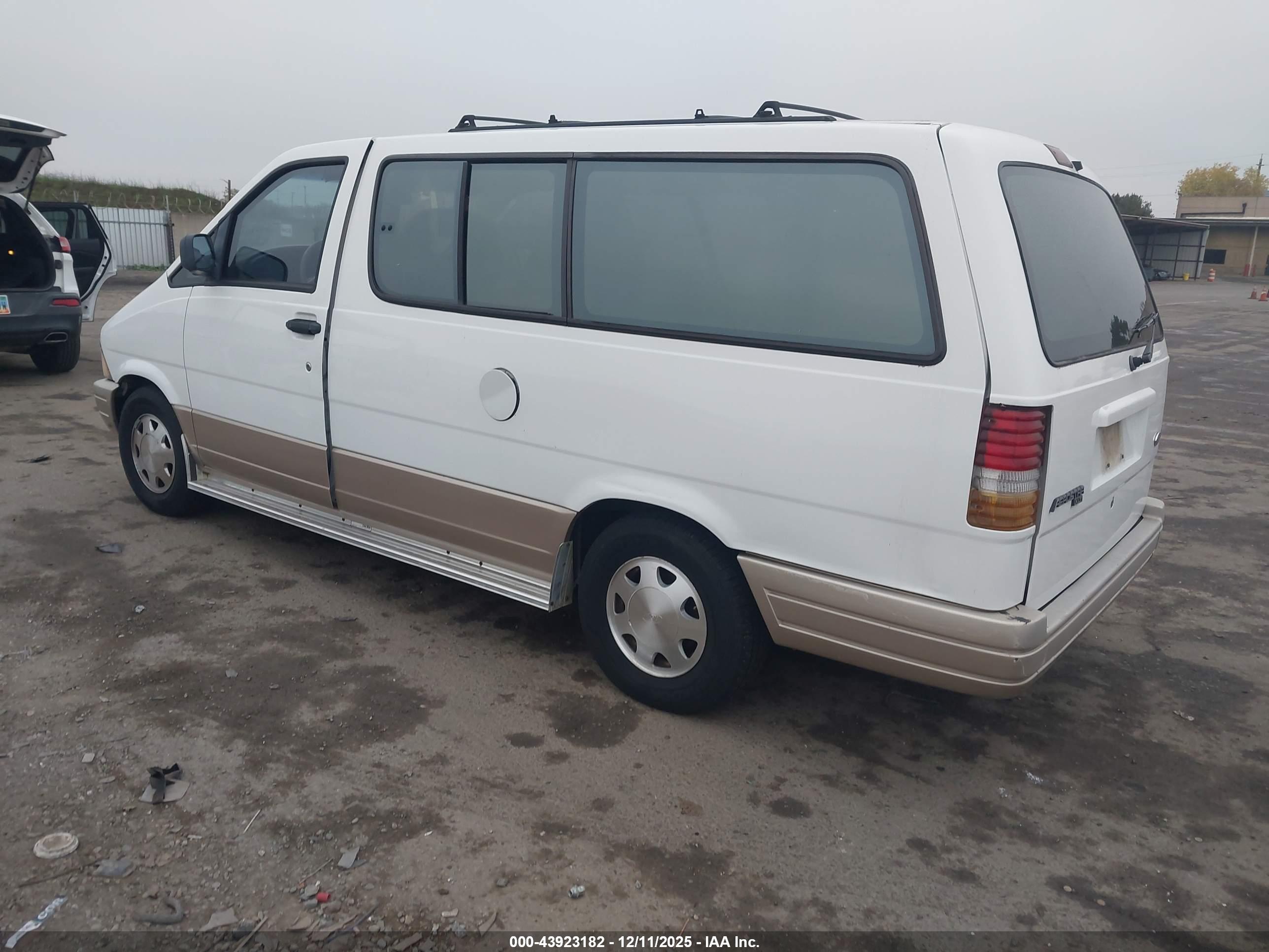 FORD AEROSTAR image 3