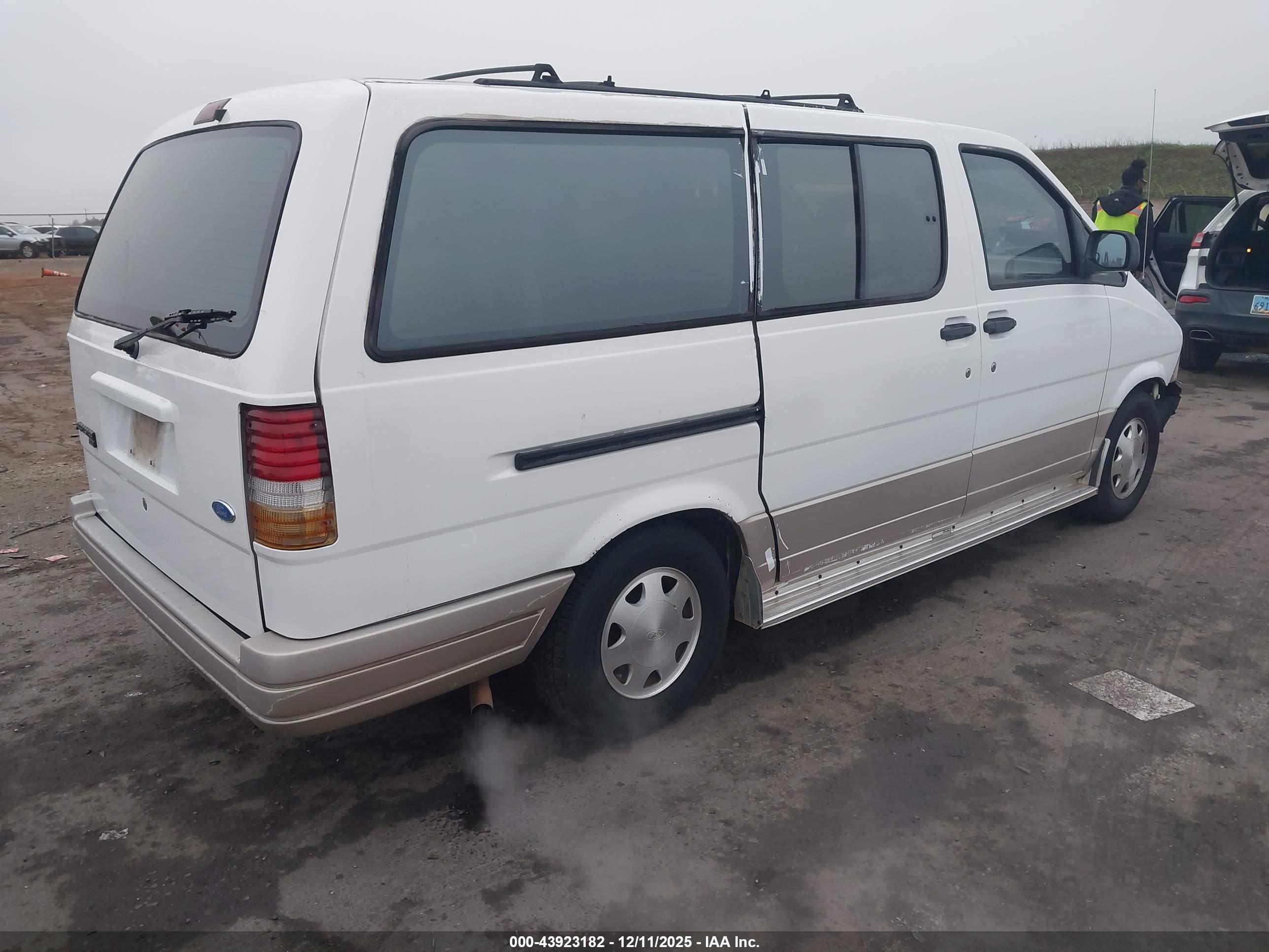 FORD AEROSTAR image 4