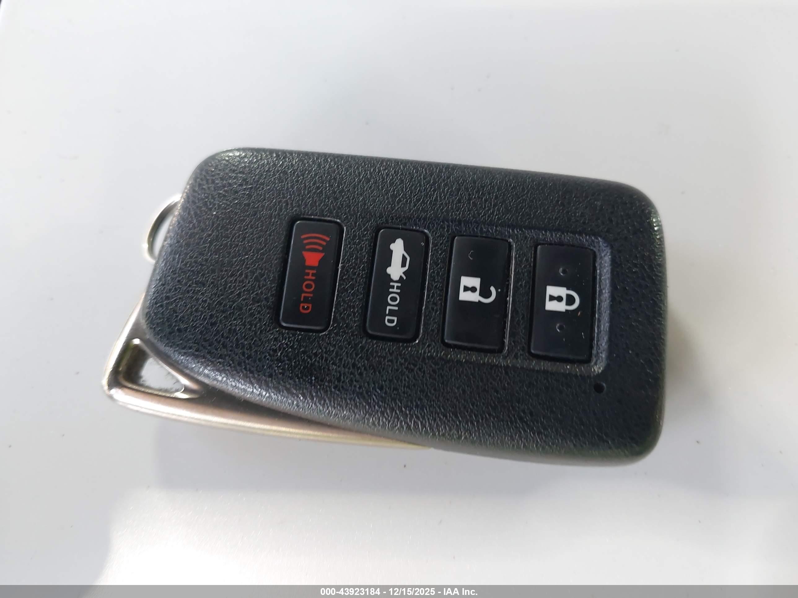 LEXUS ES image 11