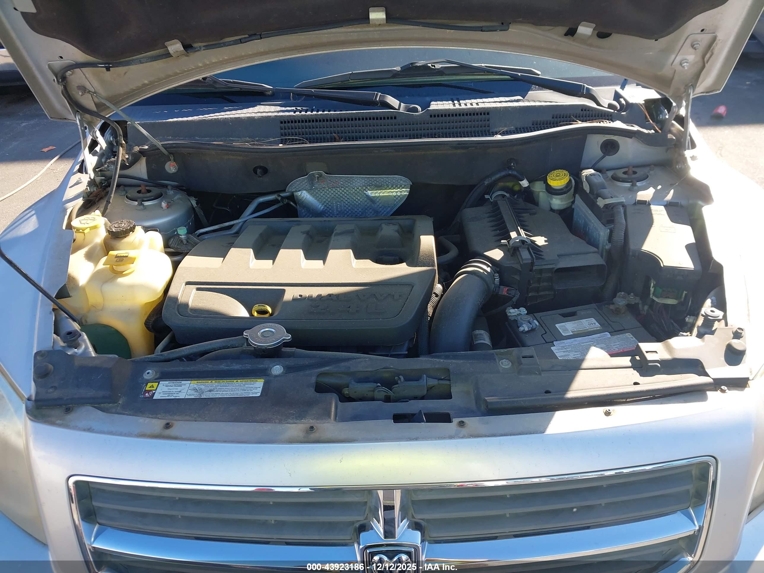 DODGE CALIBER image 10