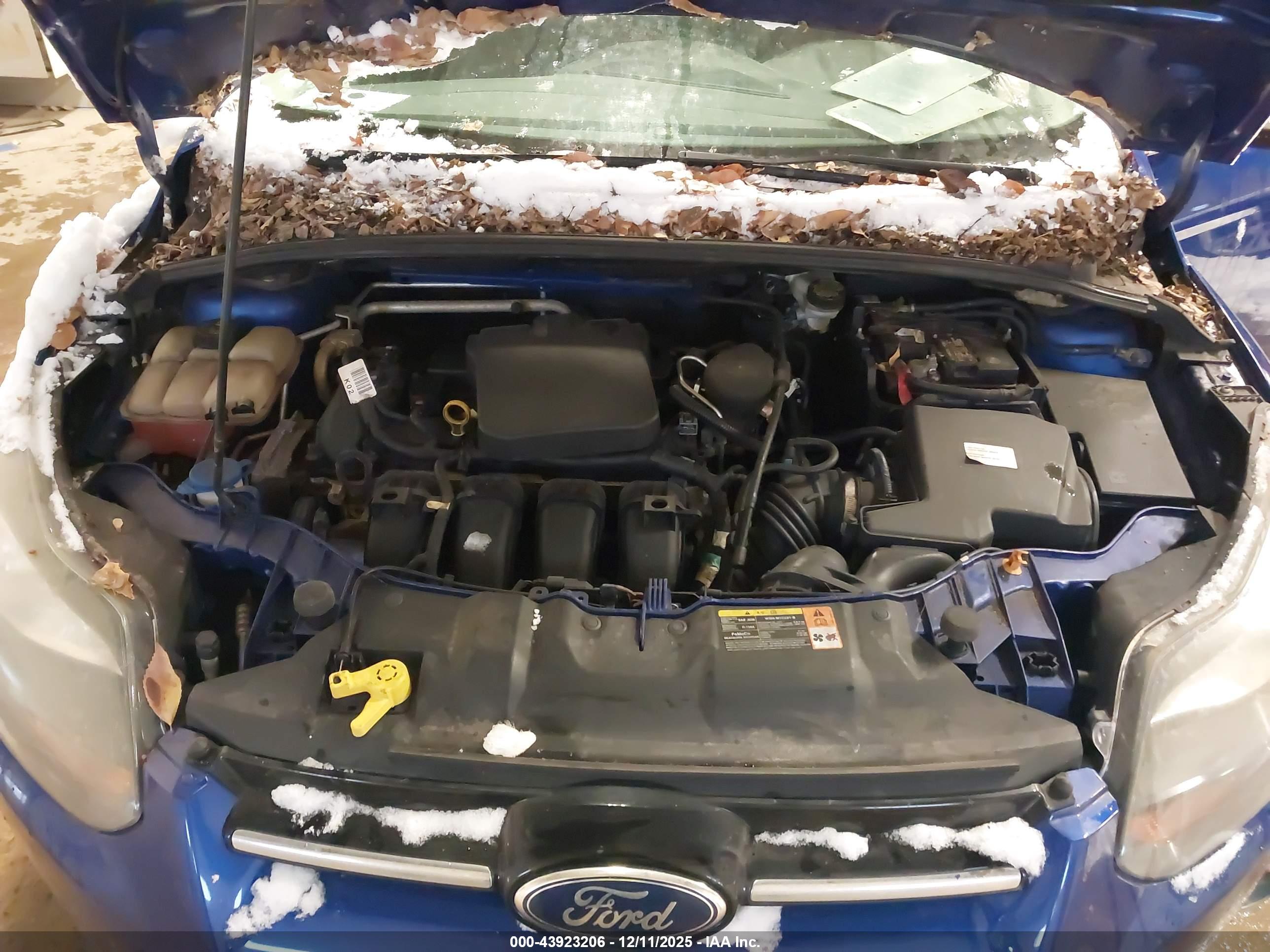 FORD FOCUS image 10
