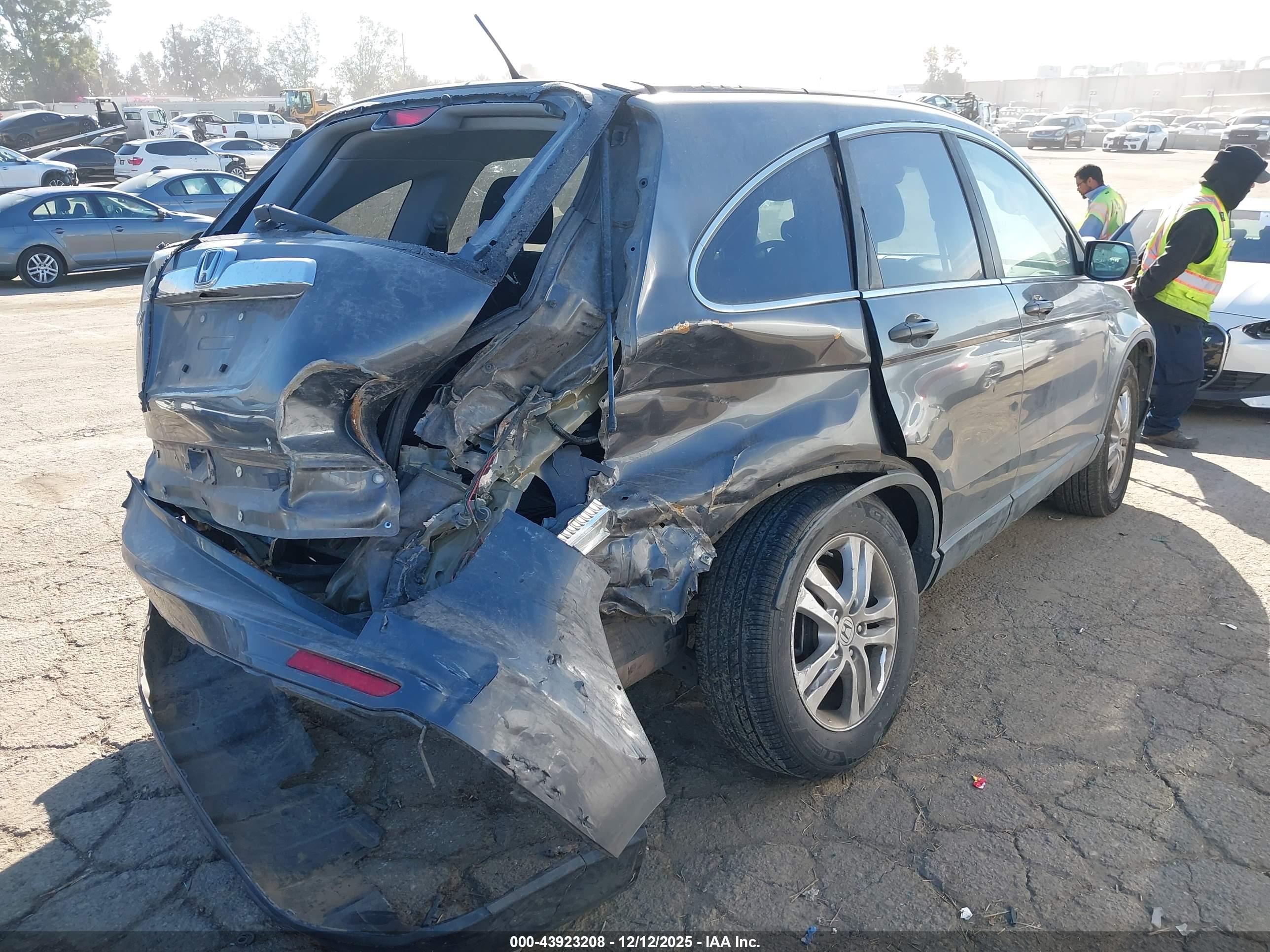HONDA CR-V image 4