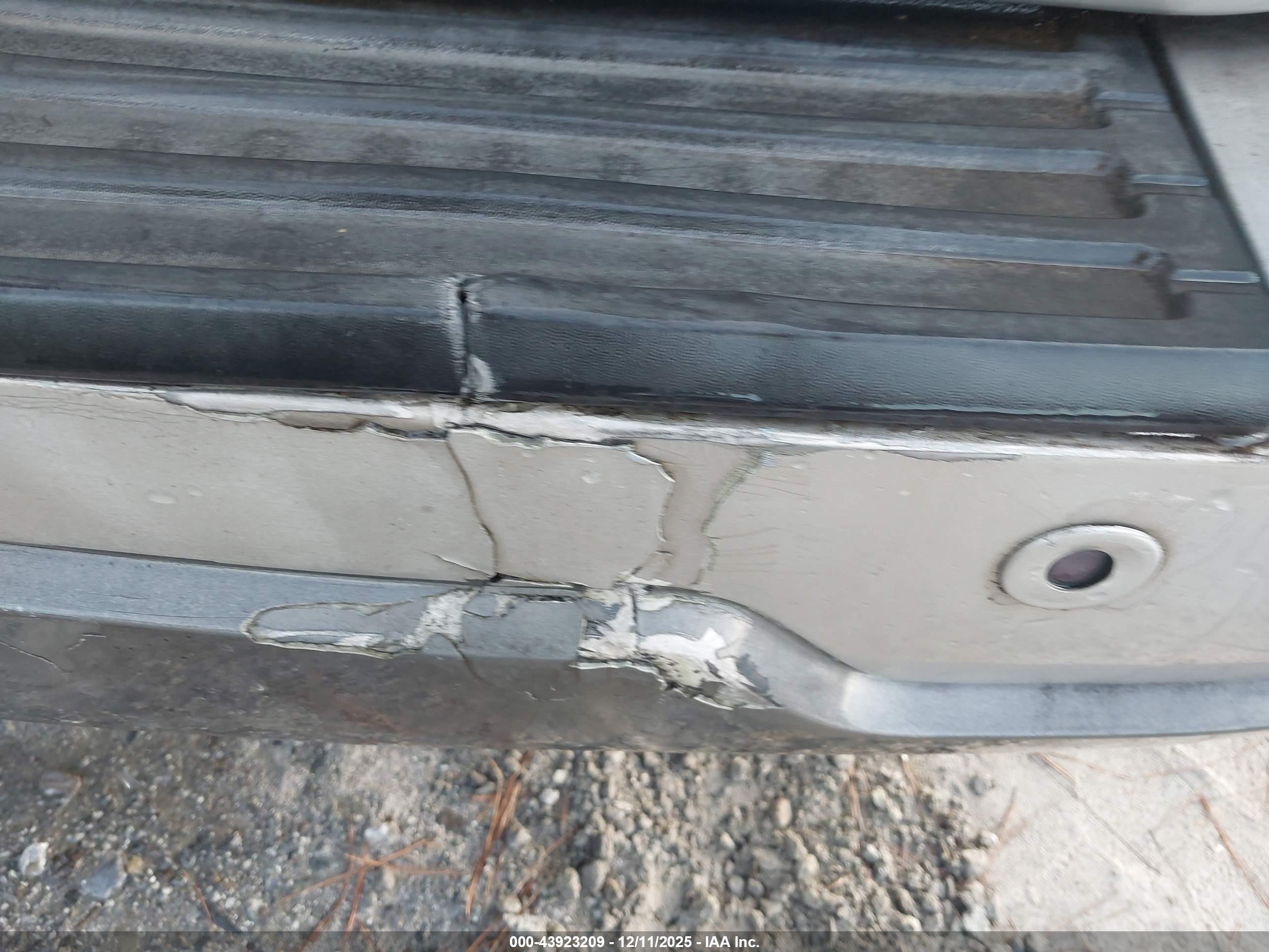 LINCOLN NAVIGATOR image 6