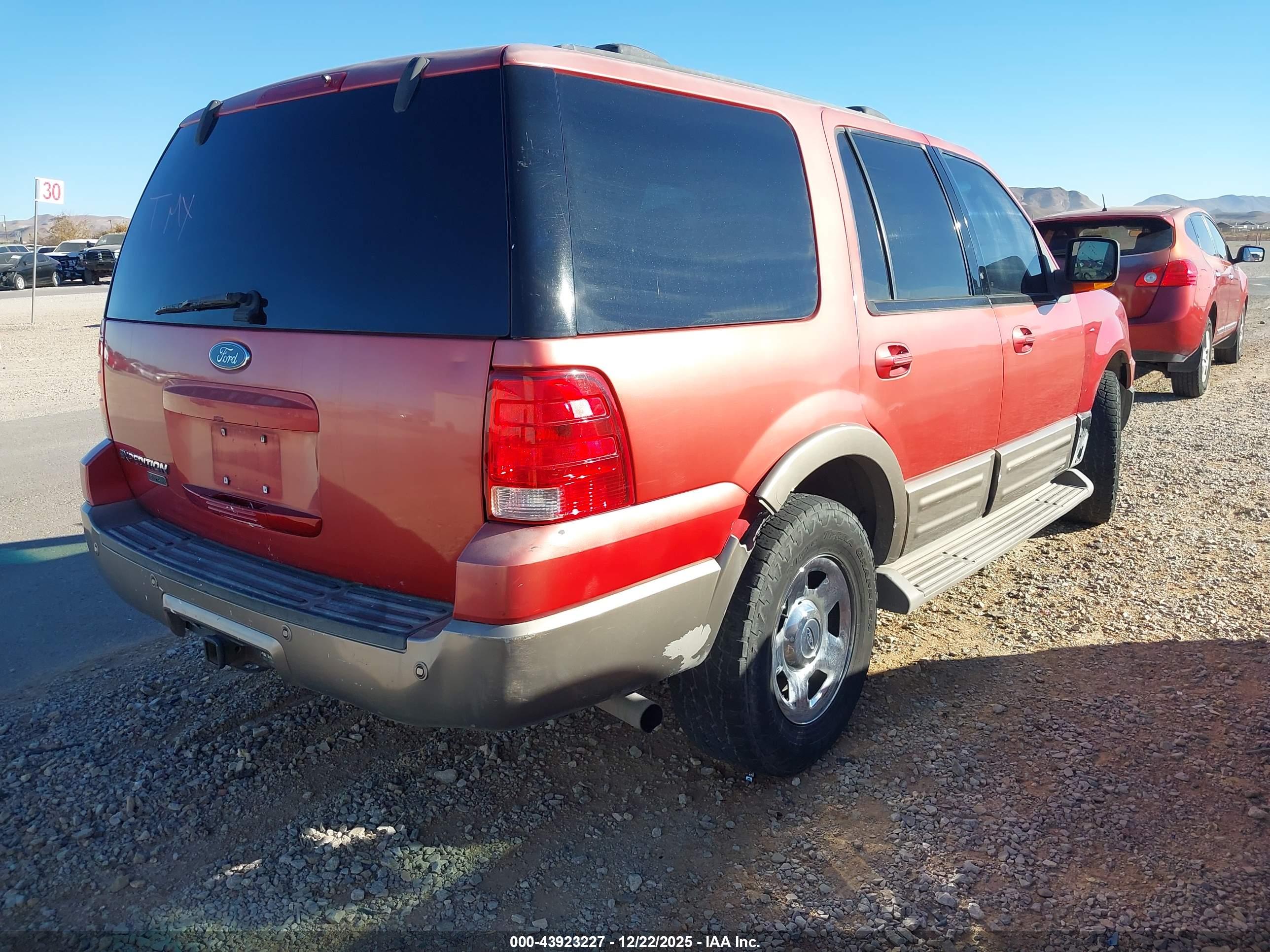 FORD EXPEDITION image 4