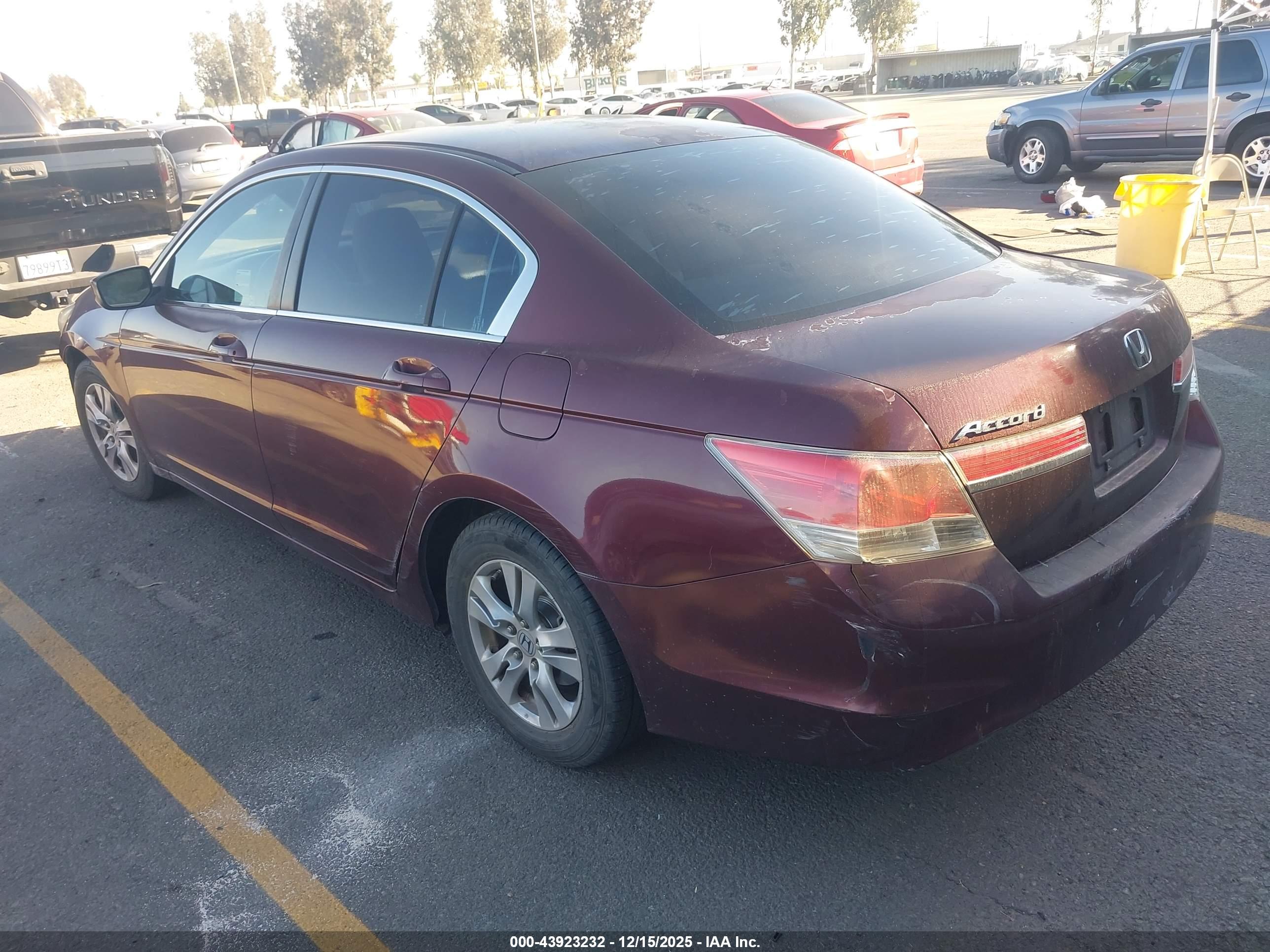 HONDA ACCORD image 3