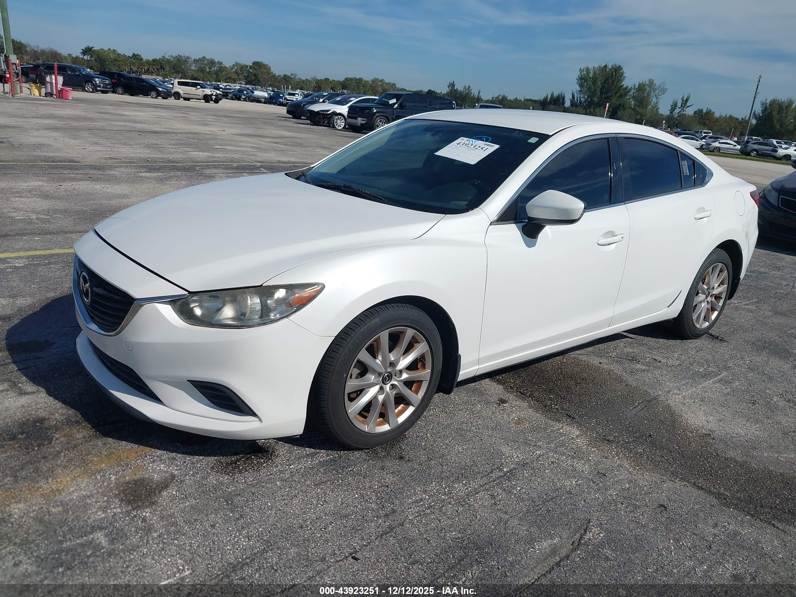 MAZDA MAZDA6 image 2