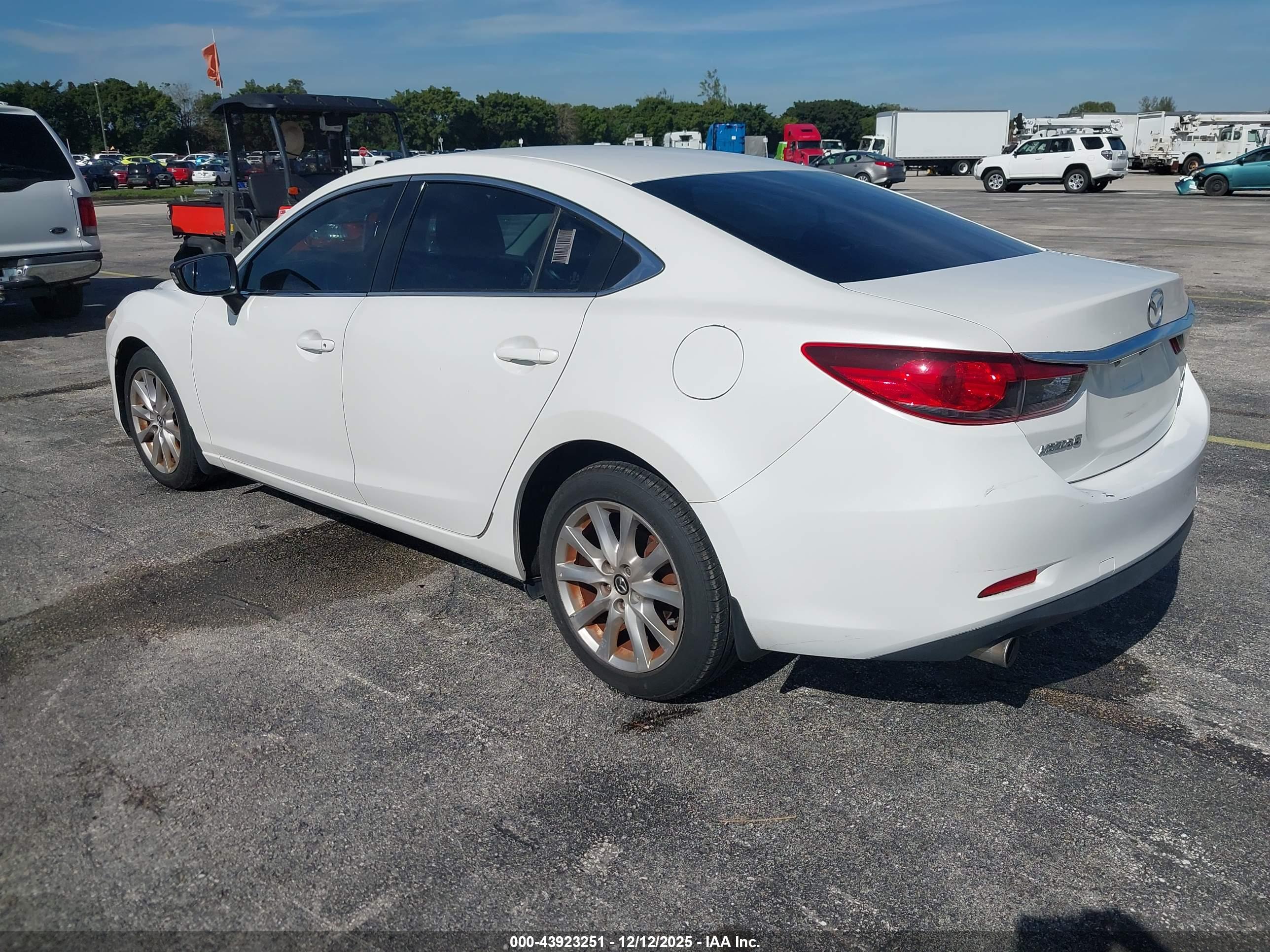 MAZDA MAZDA6 image 3