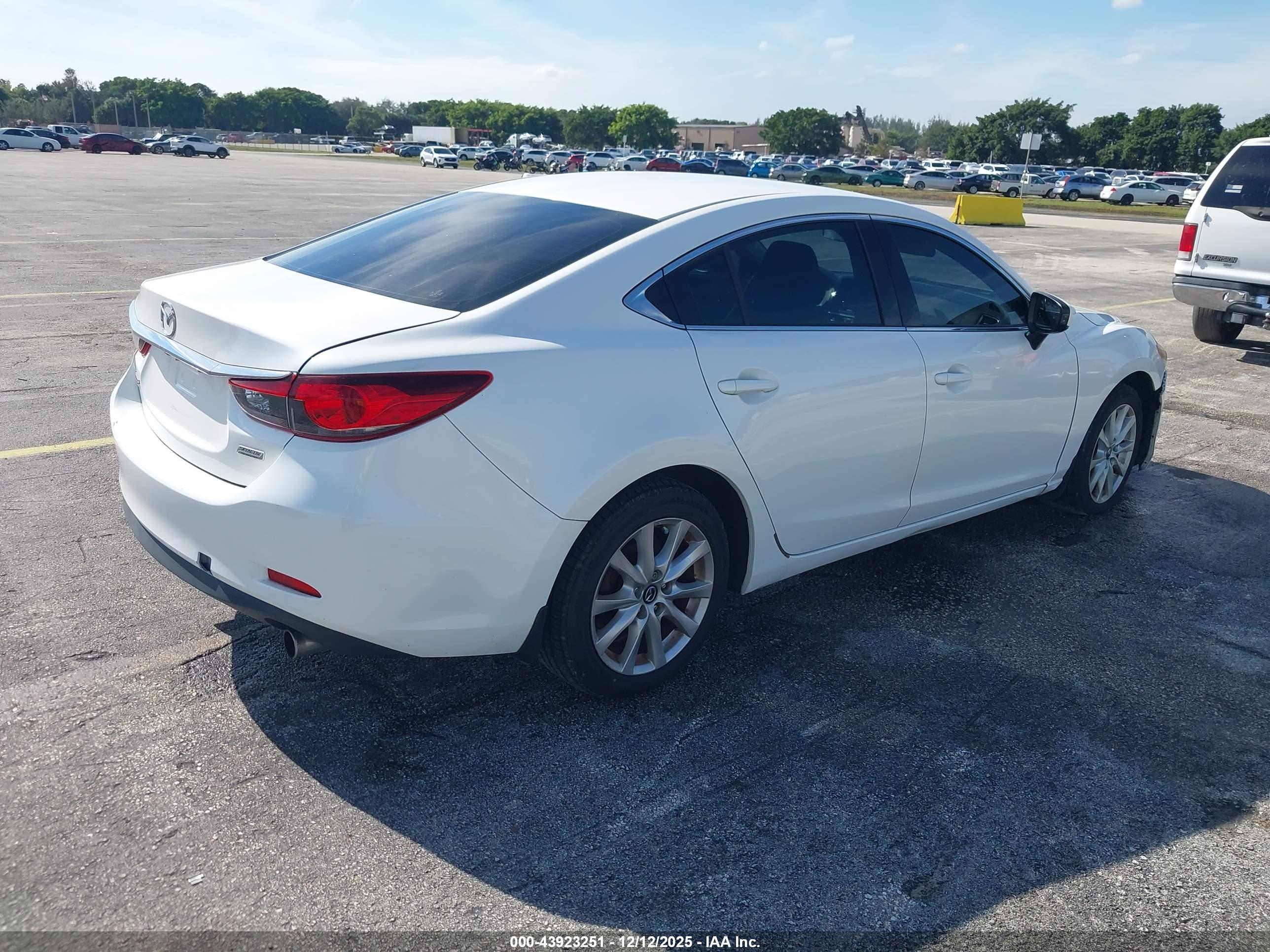 MAZDA MAZDA6 image 4