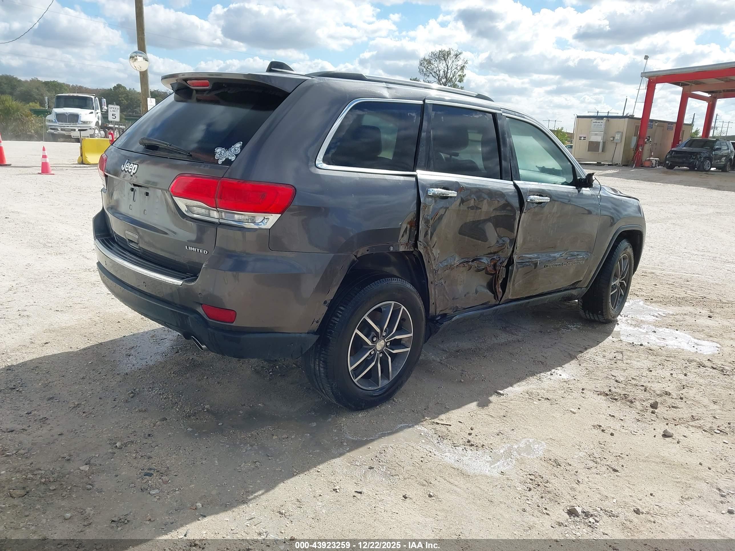 JEEP GRAND image 4