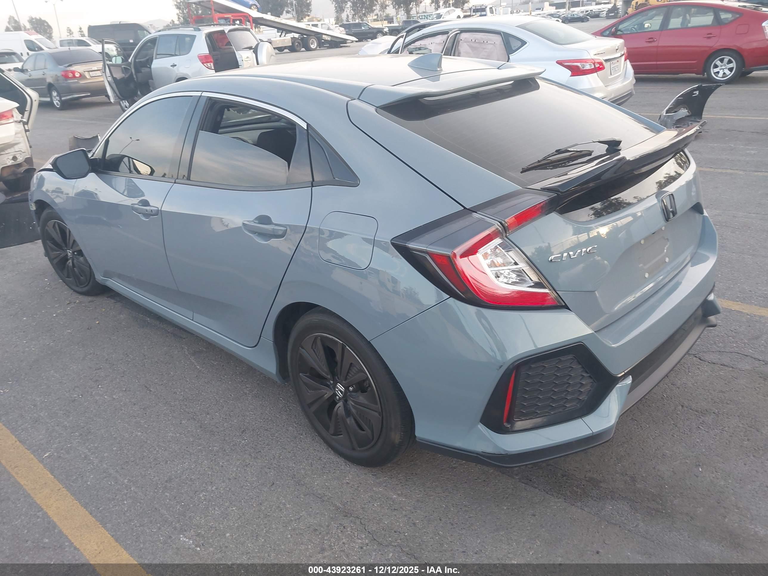 HONDA CIVIC image 3