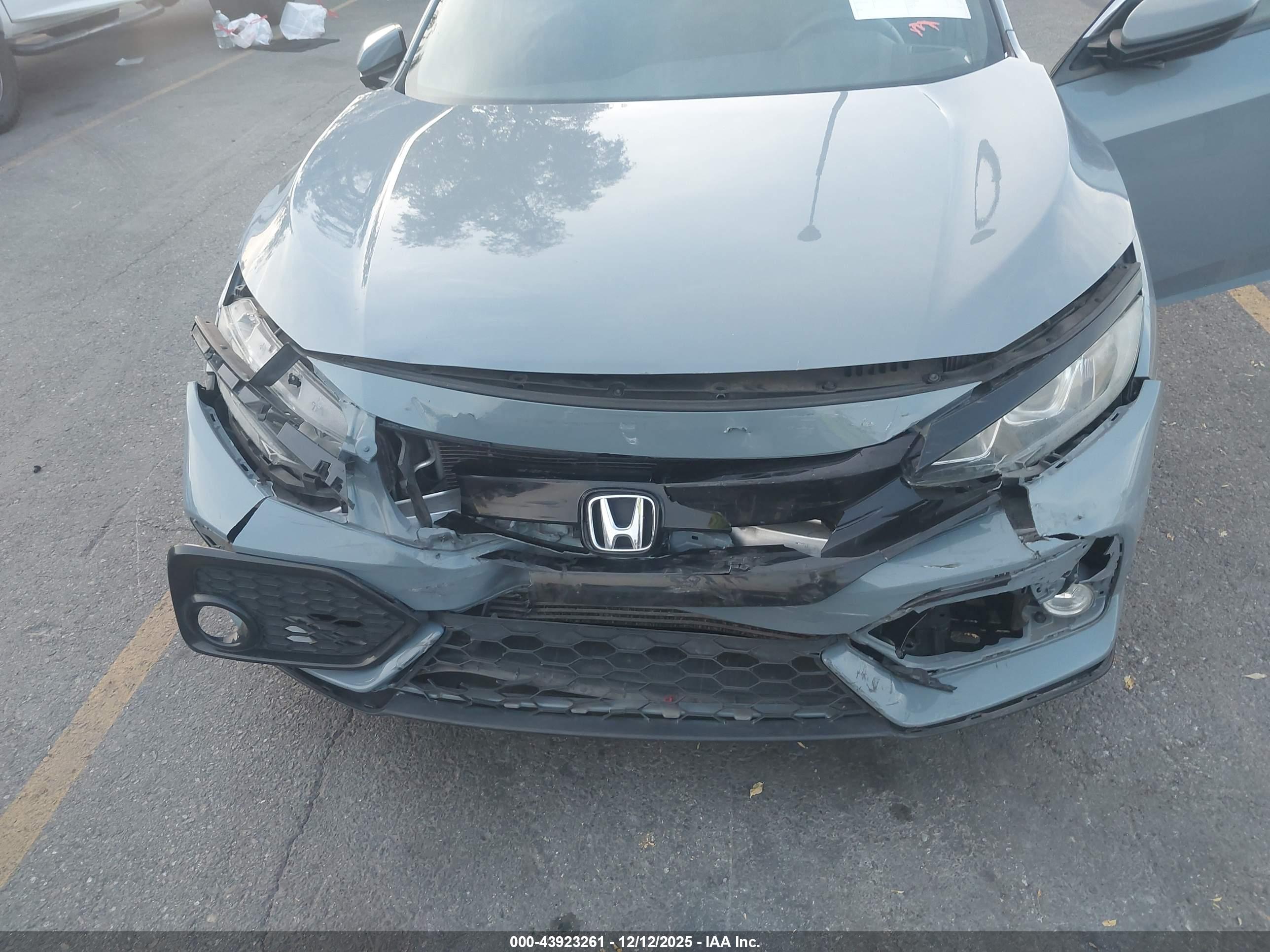 HONDA CIVIC image 6