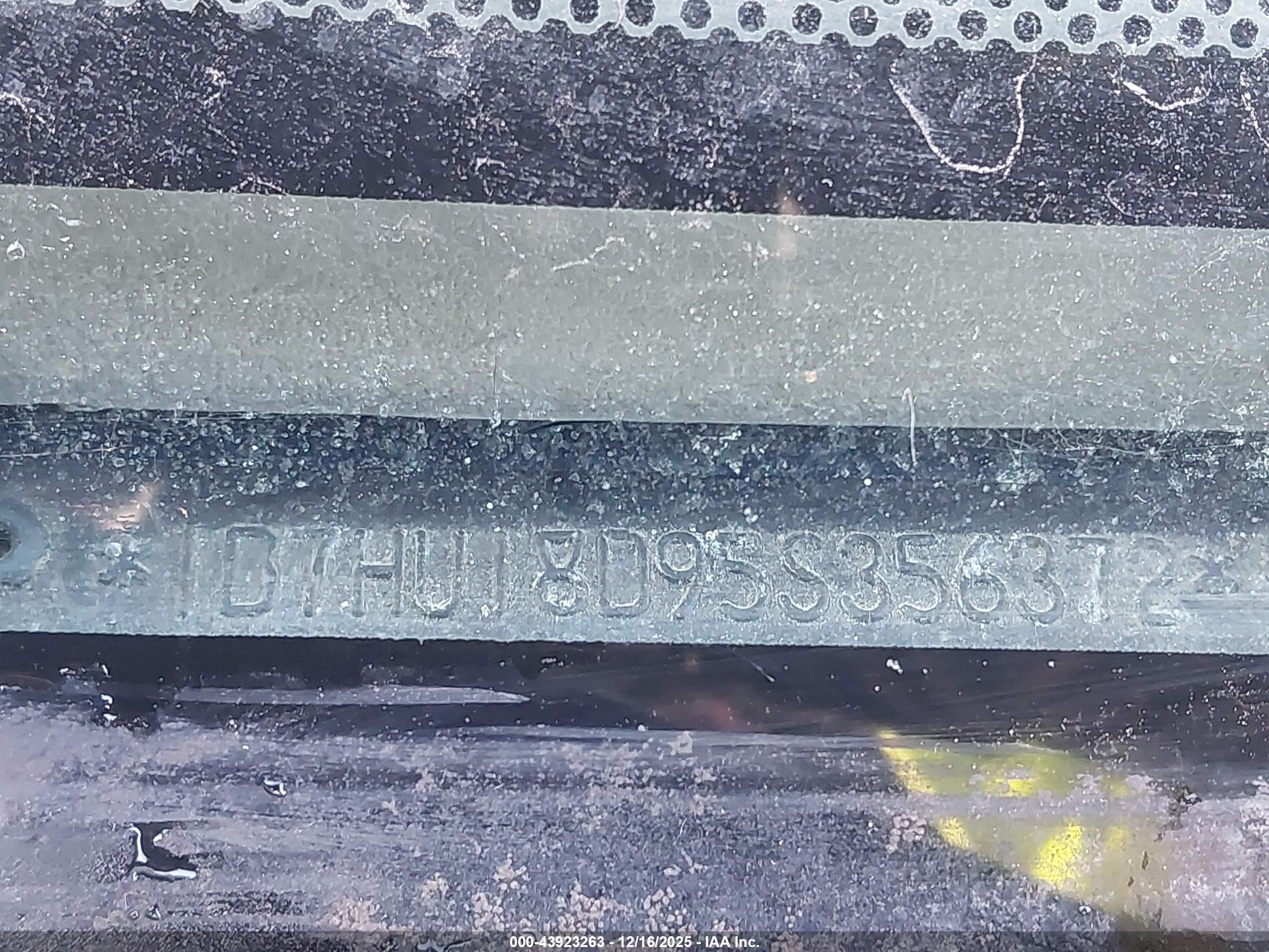 DODGE RAM image 9