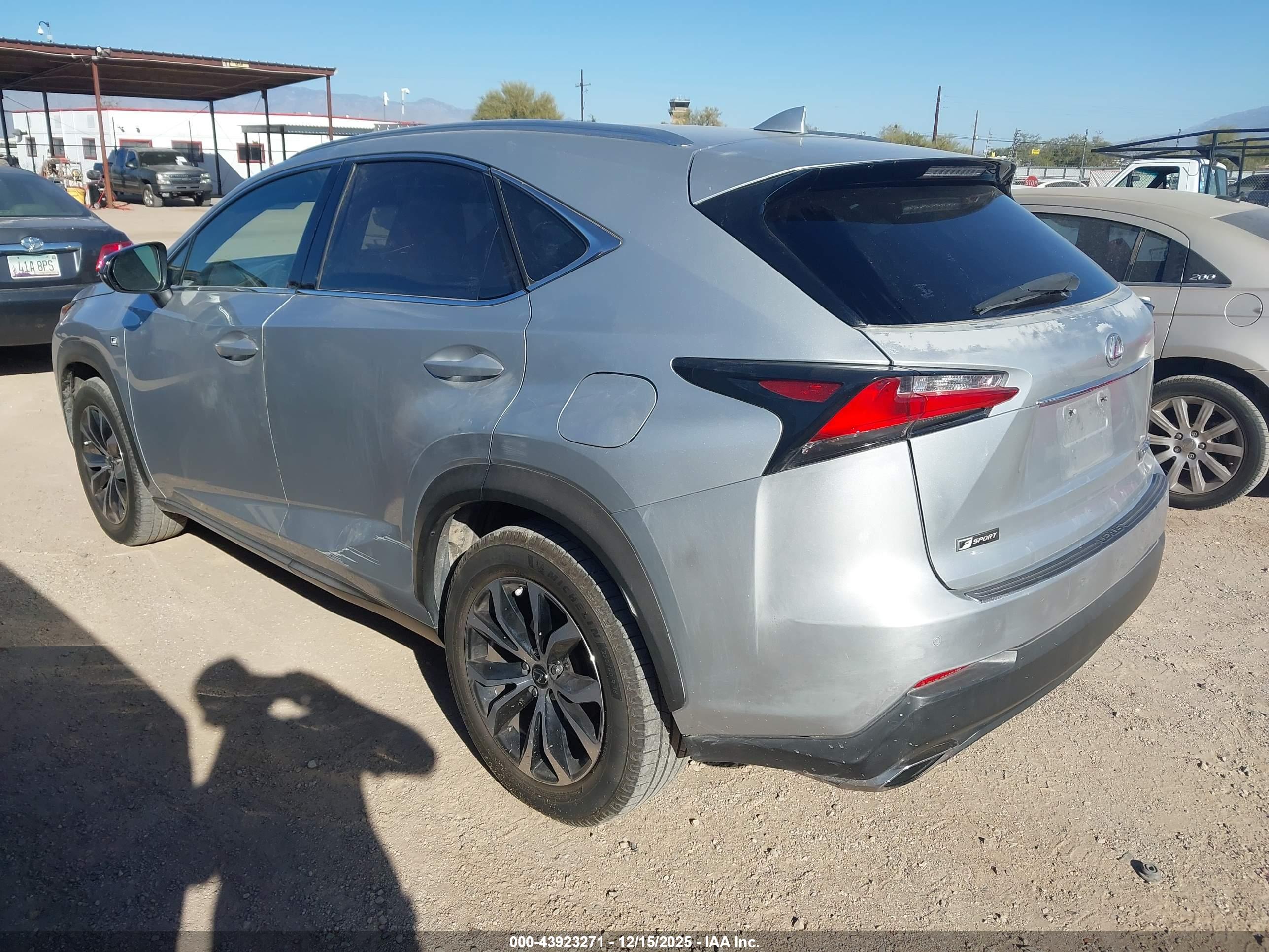 LEXUS NX image 3