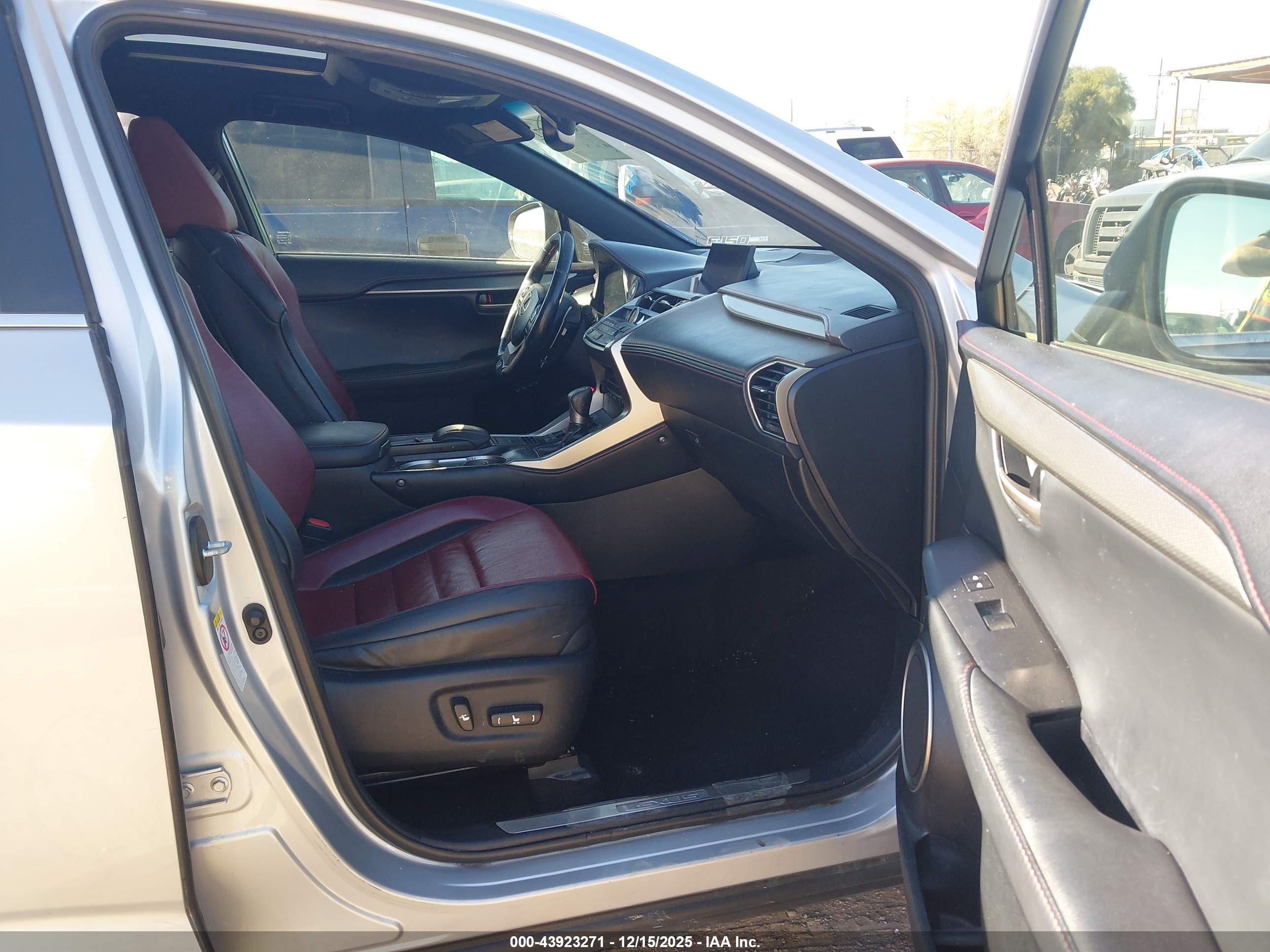 LEXUS NX image 5