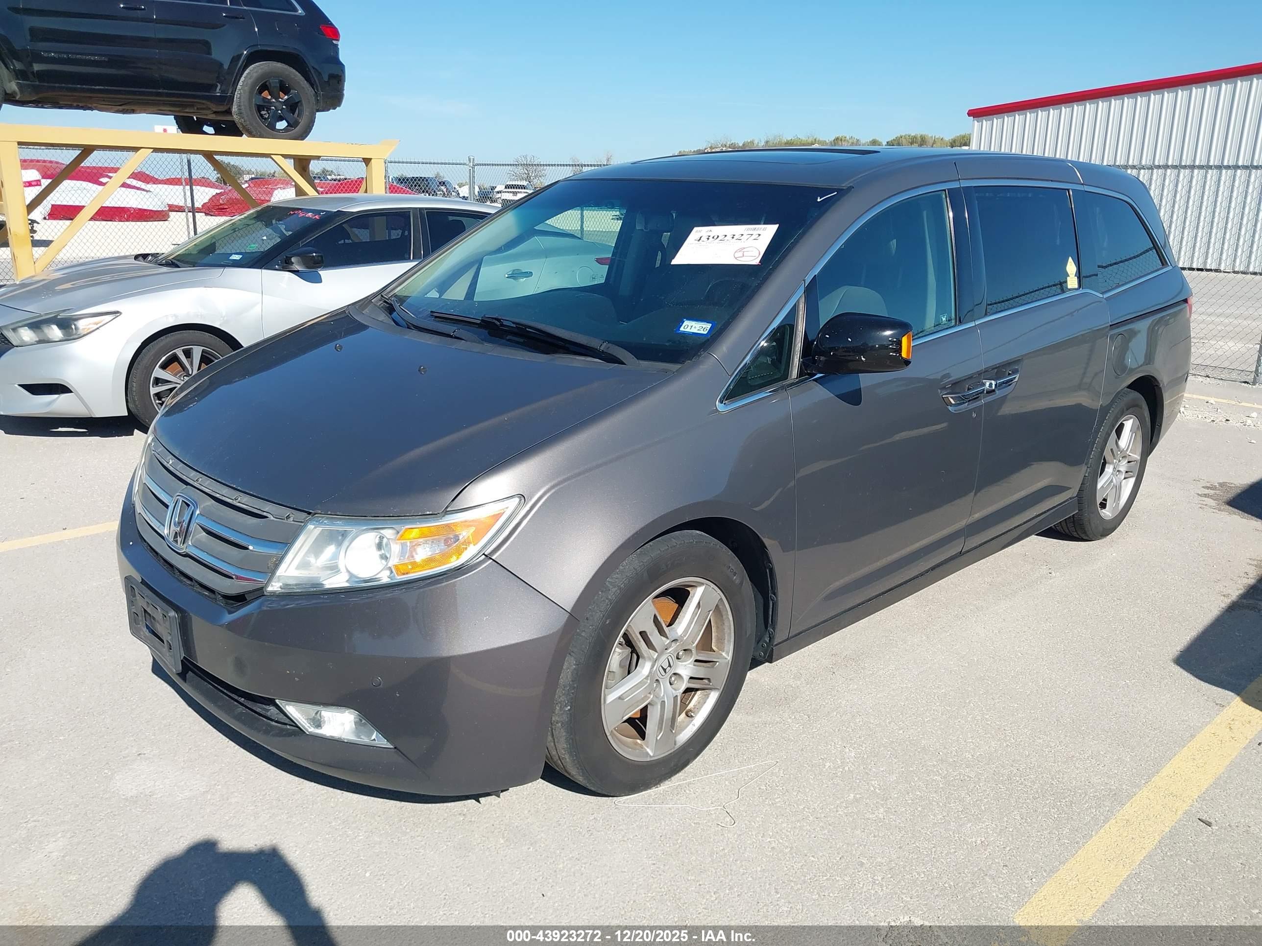 HONDA ODYSSEY image 2