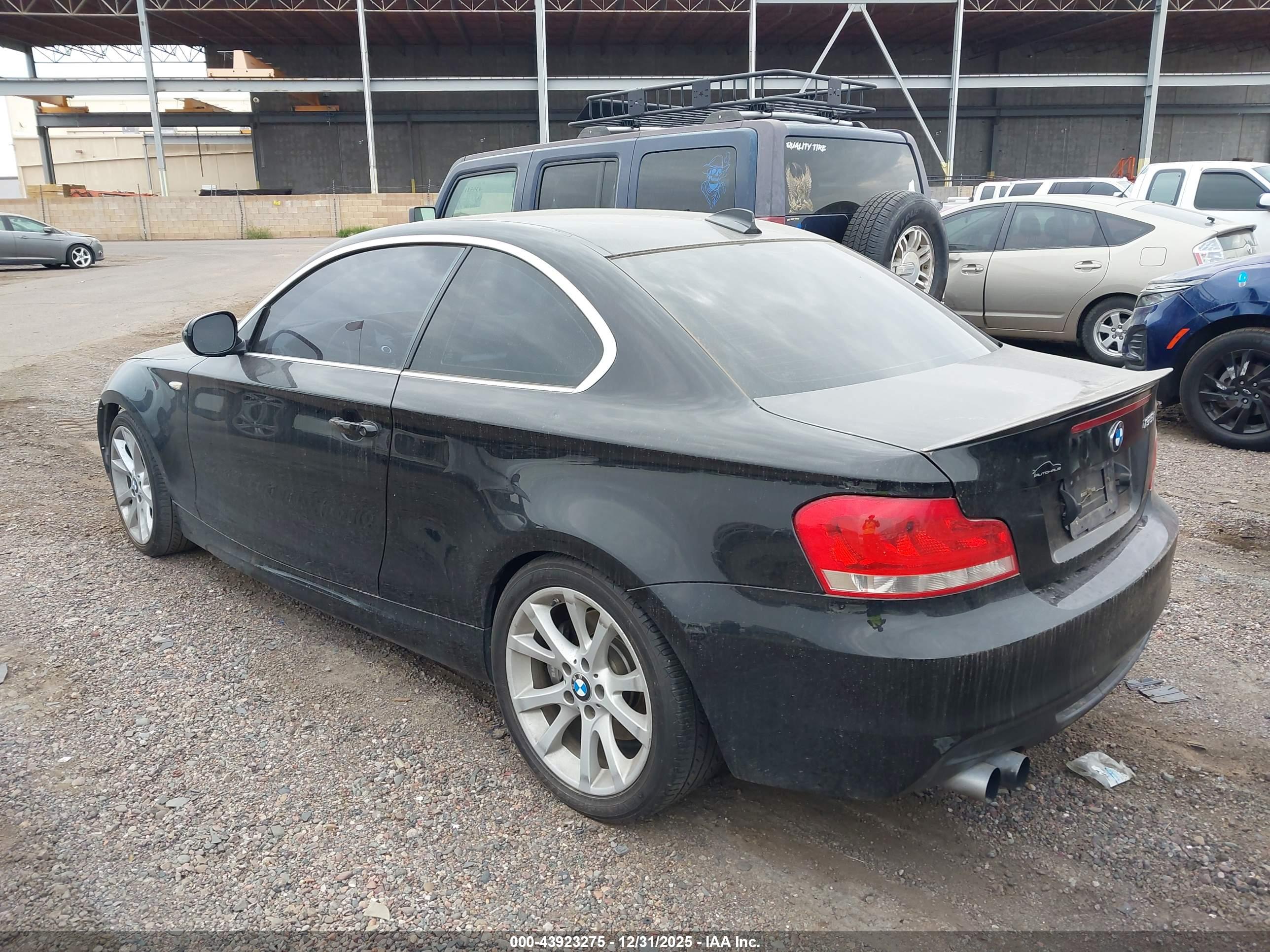 BMW 135I image 3