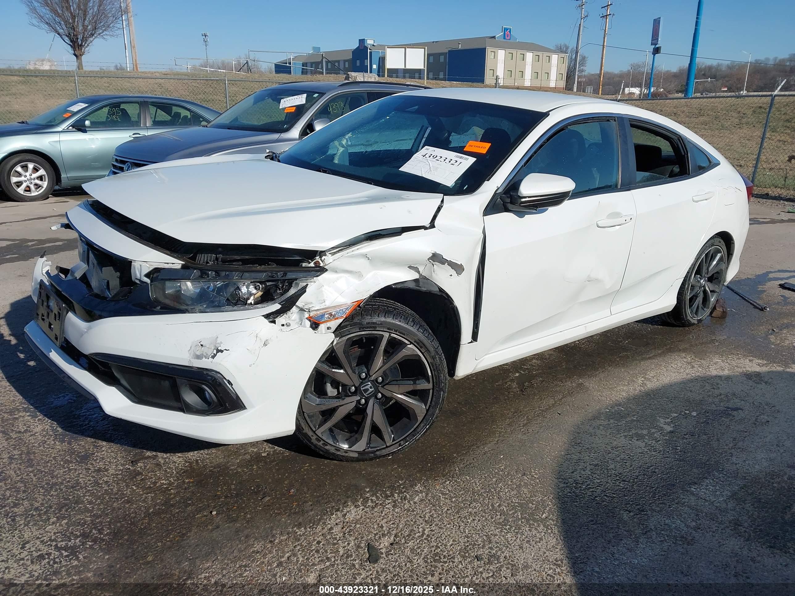 HONDA CIVIC image 2
