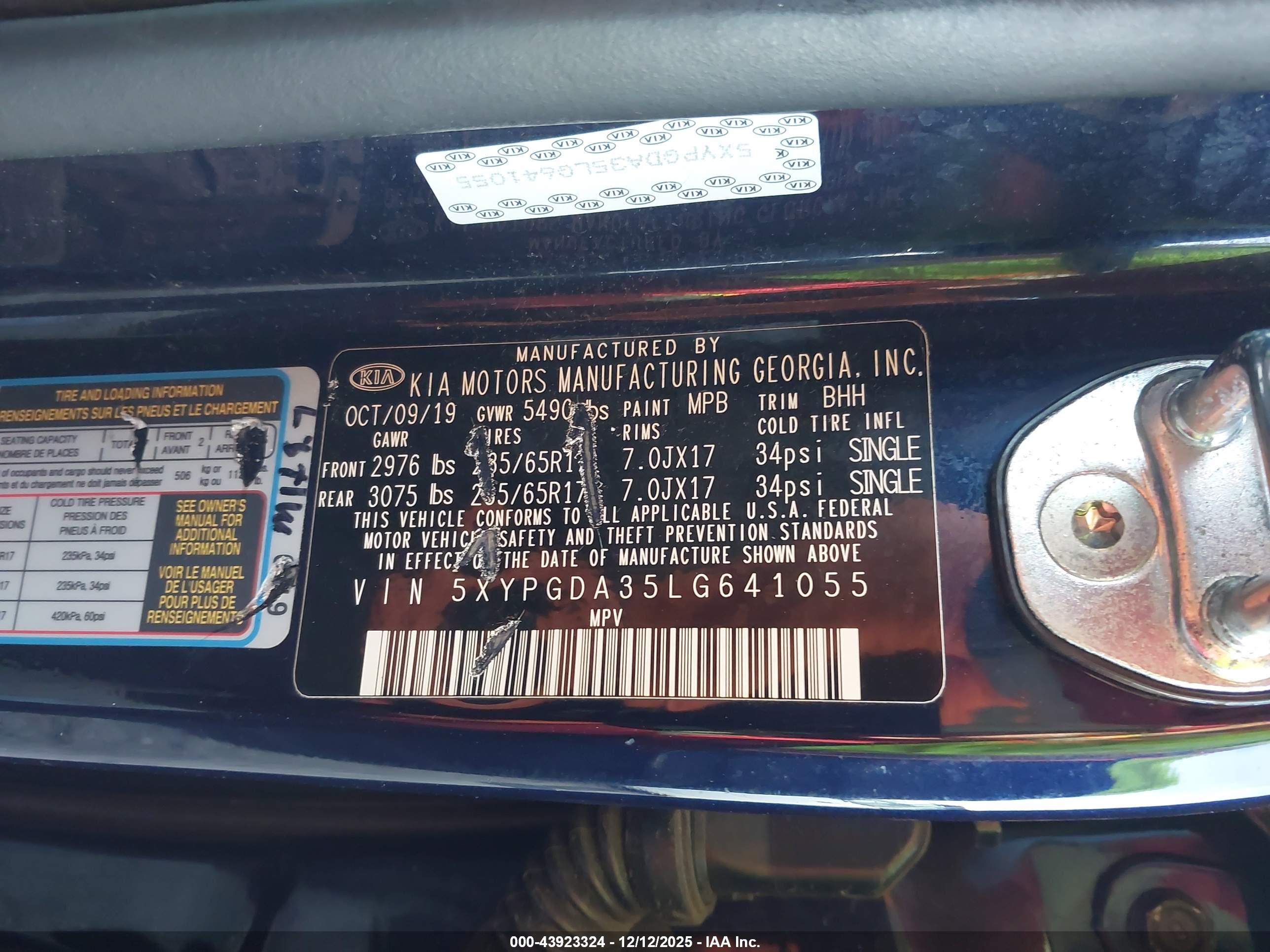 KIA SORENTO image 9
