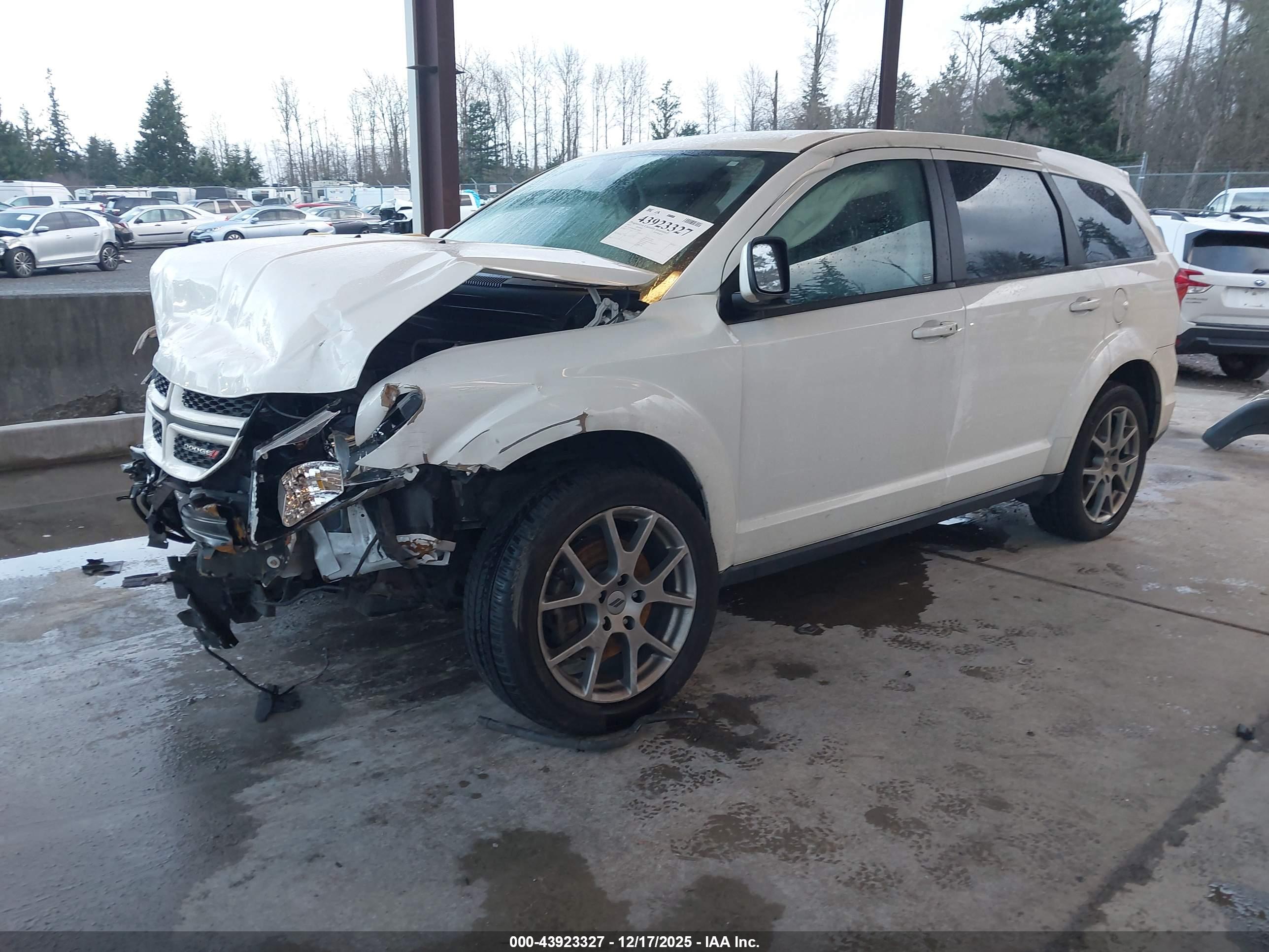 DODGE JOURNEY image 2