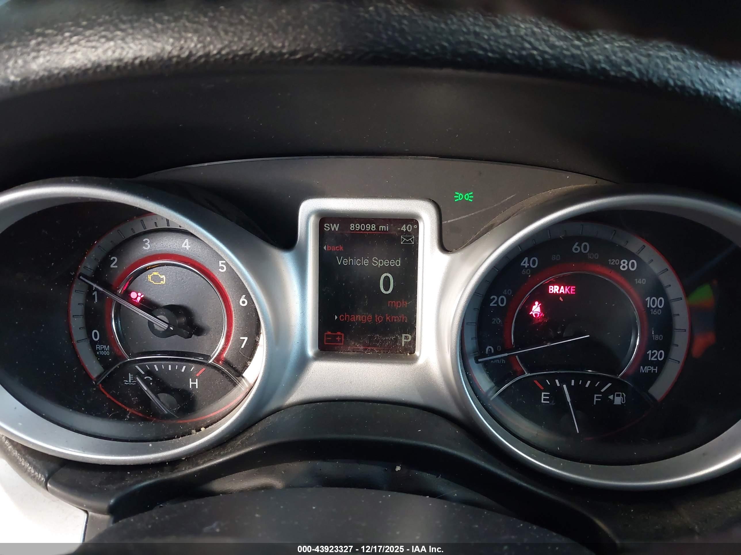 DODGE JOURNEY image 7