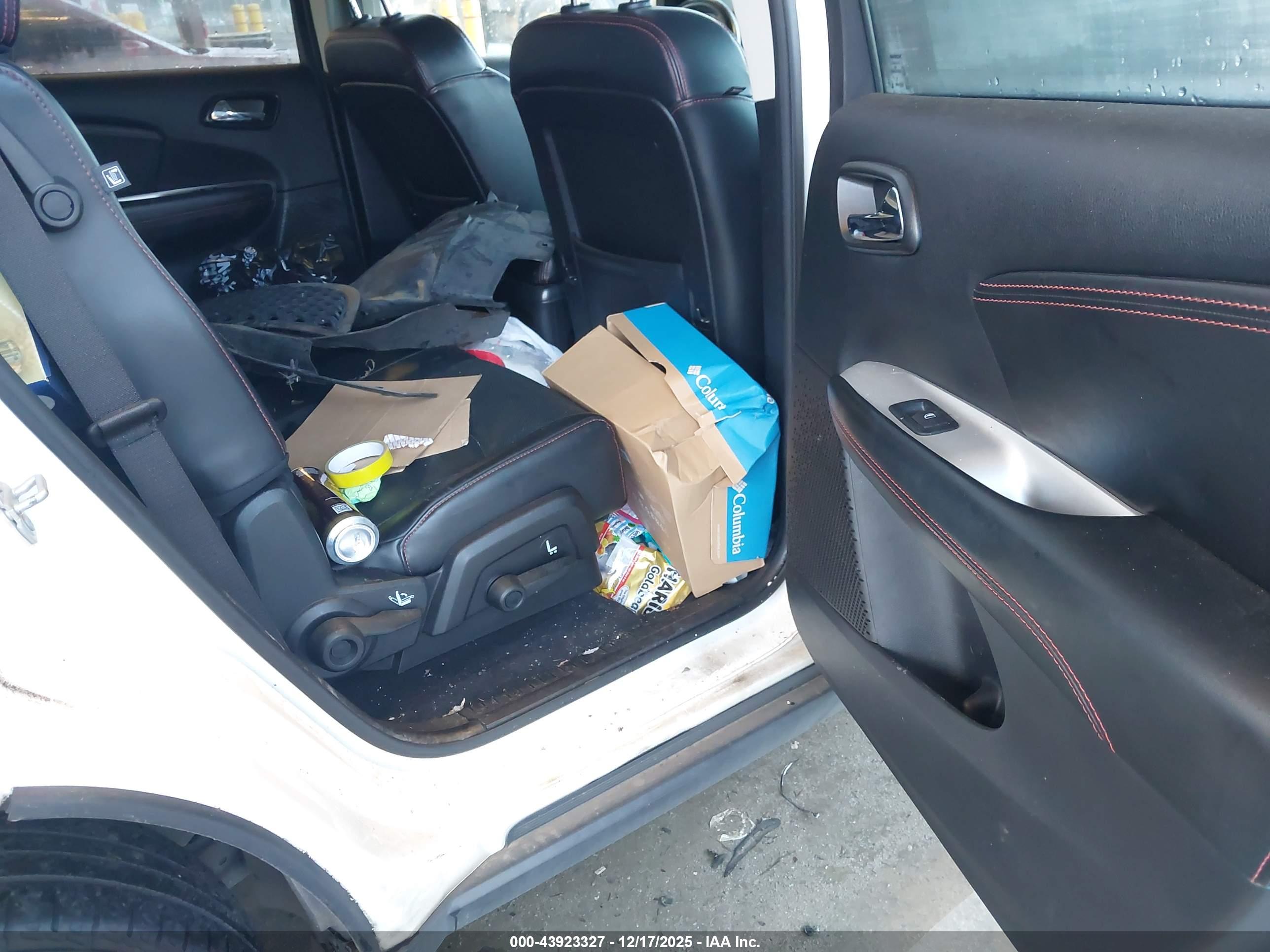 DODGE JOURNEY image 8
