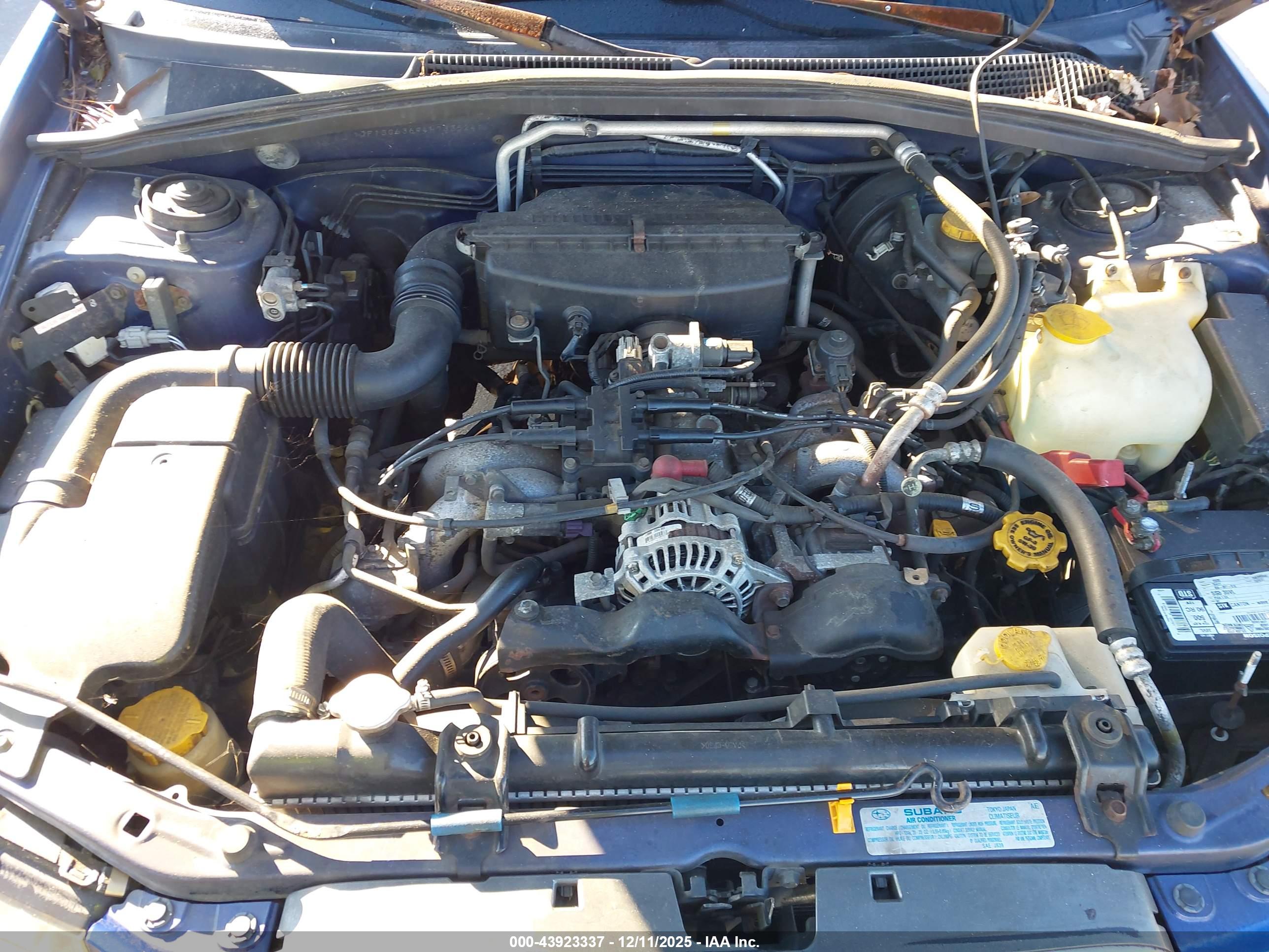 SUBARU FORESTER image 10