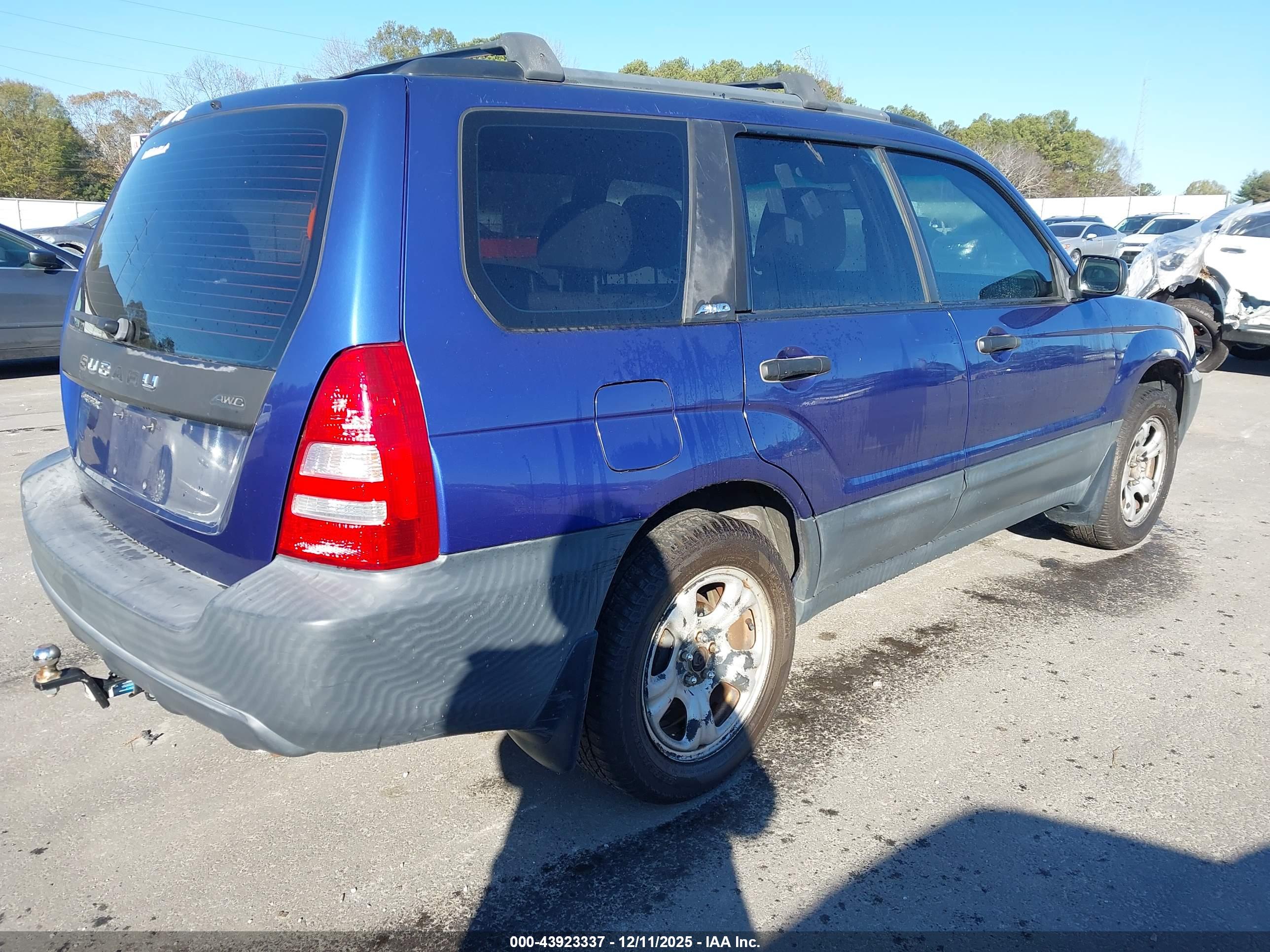 SUBARU FORESTER image 4