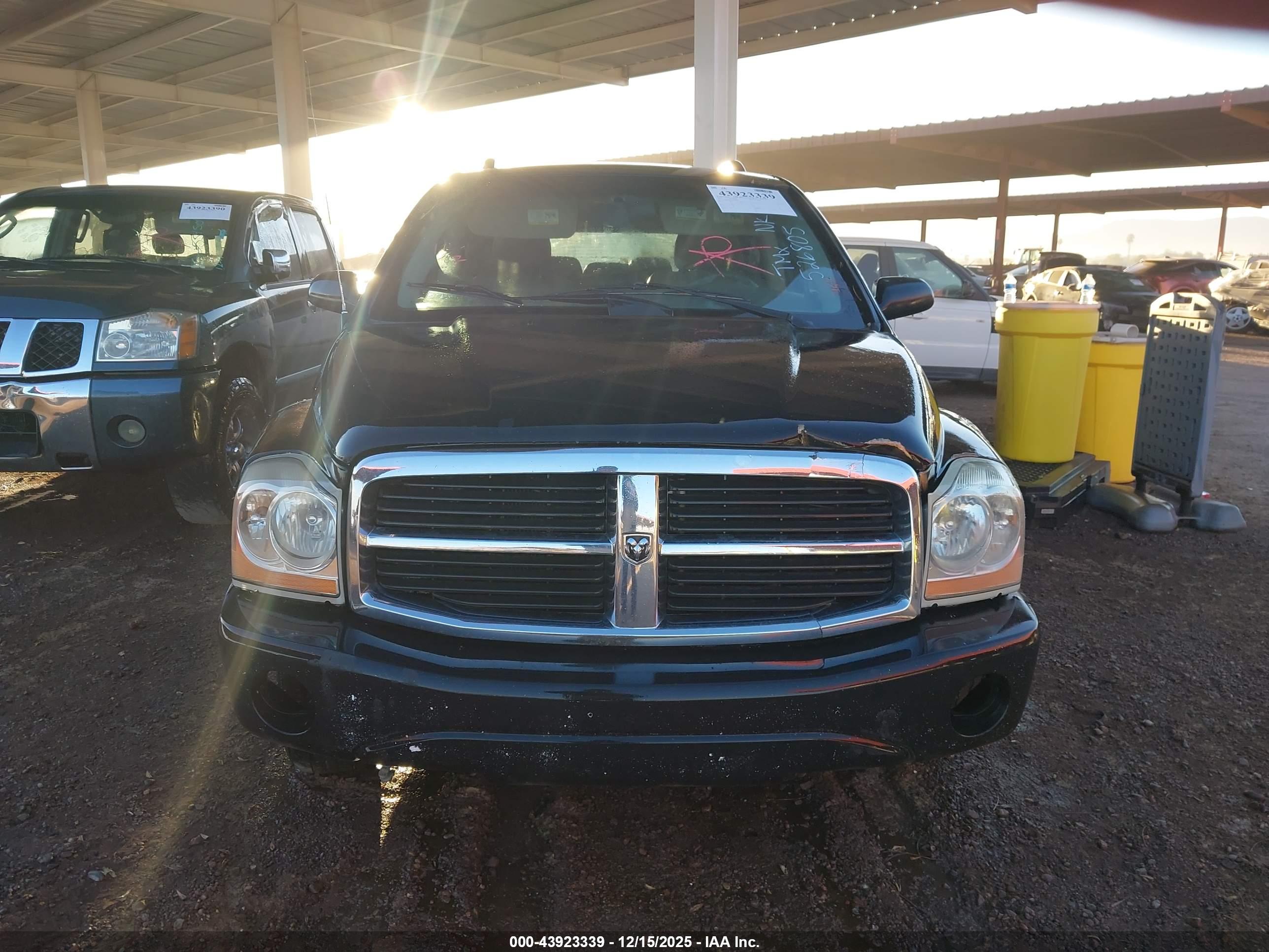 DODGE DURANGO image 6