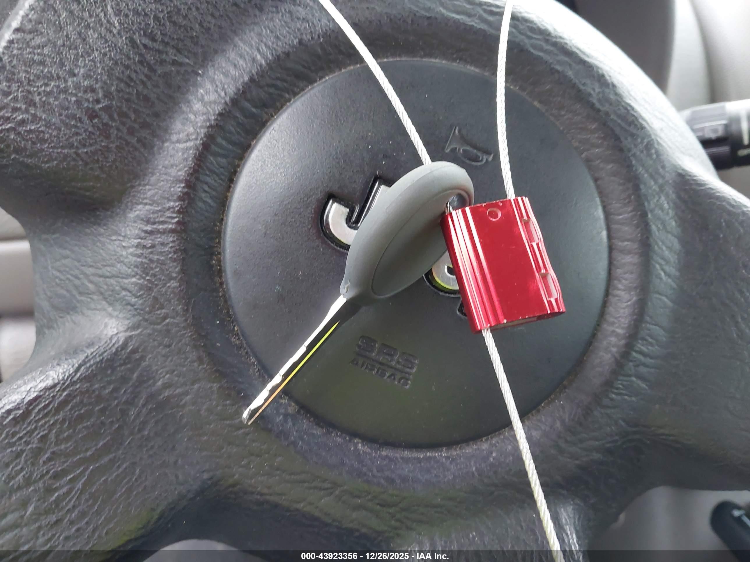 JEEP LIBERTY image 11
