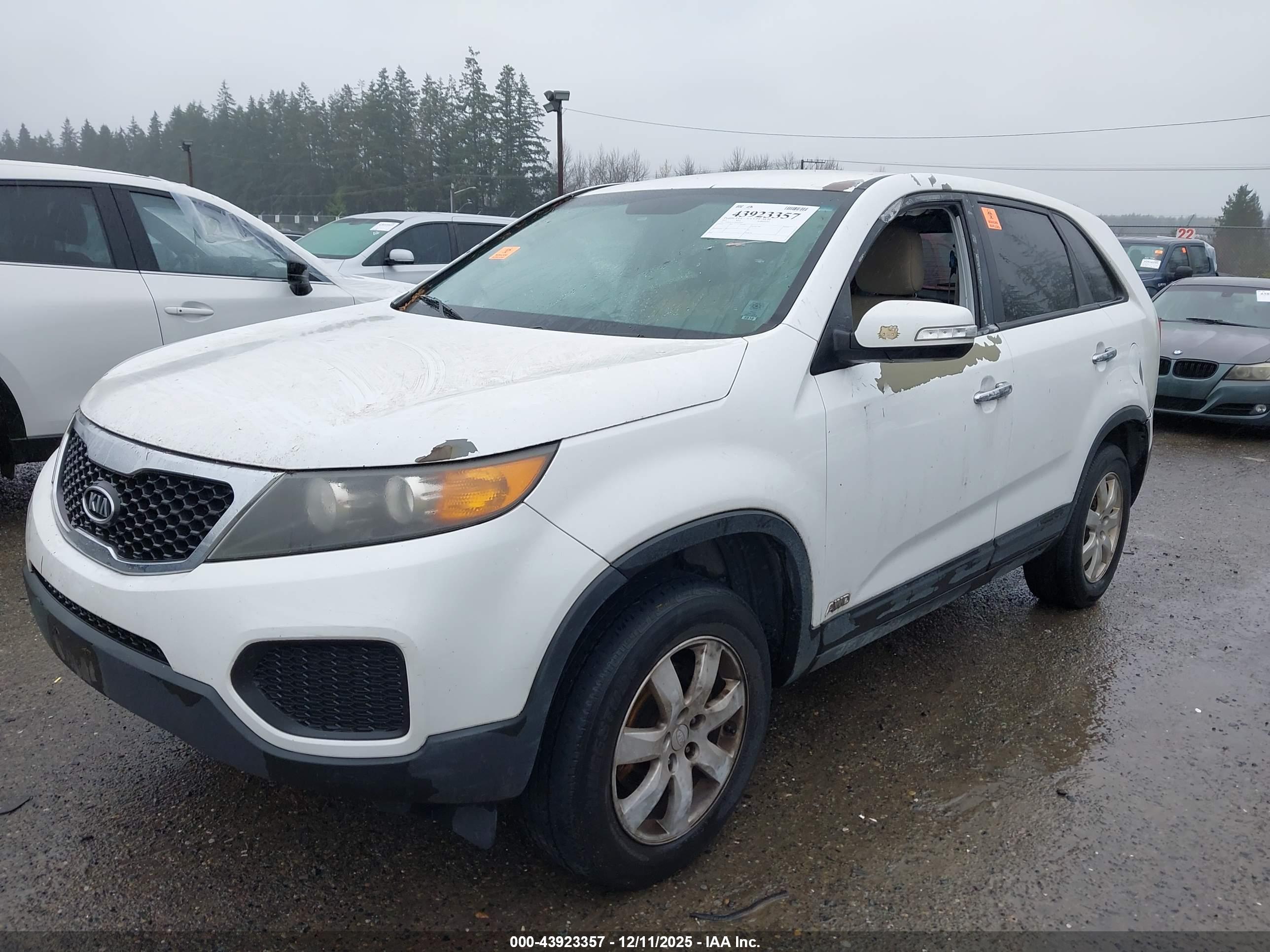 KIA SORENTO image 6