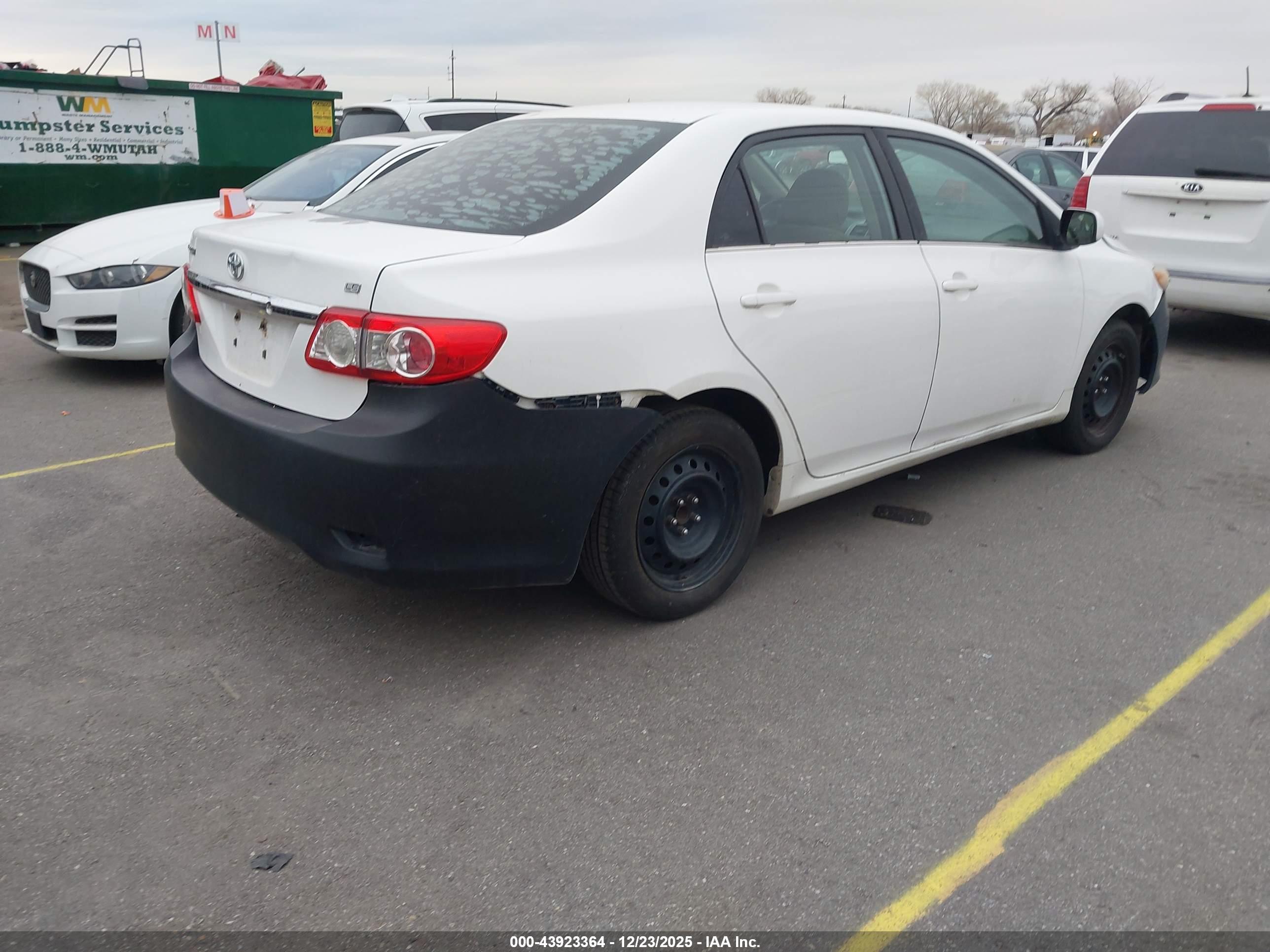 TOYOTA COROLLA image 4