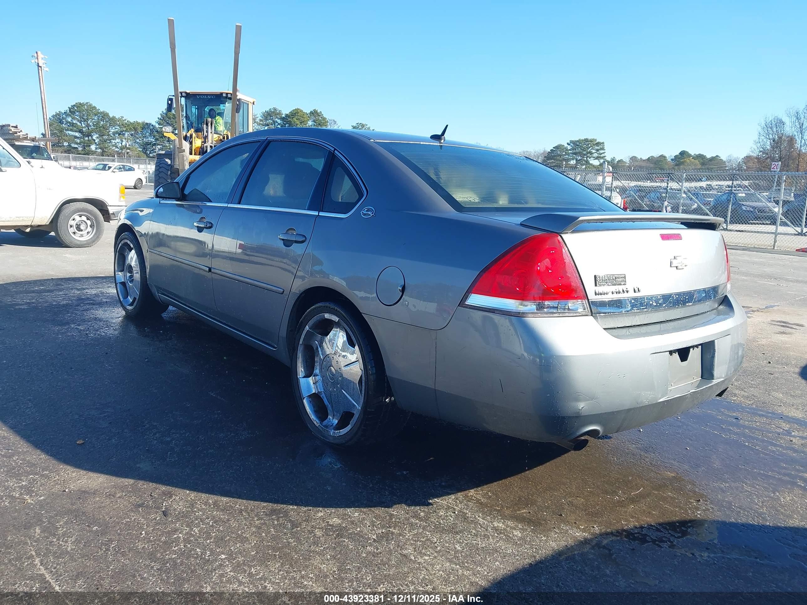 CHEVROLET IMPALA image 3