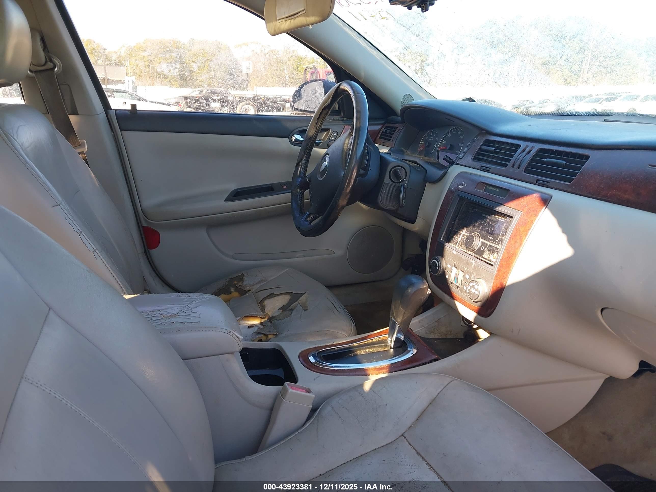 CHEVROLET IMPALA image 5