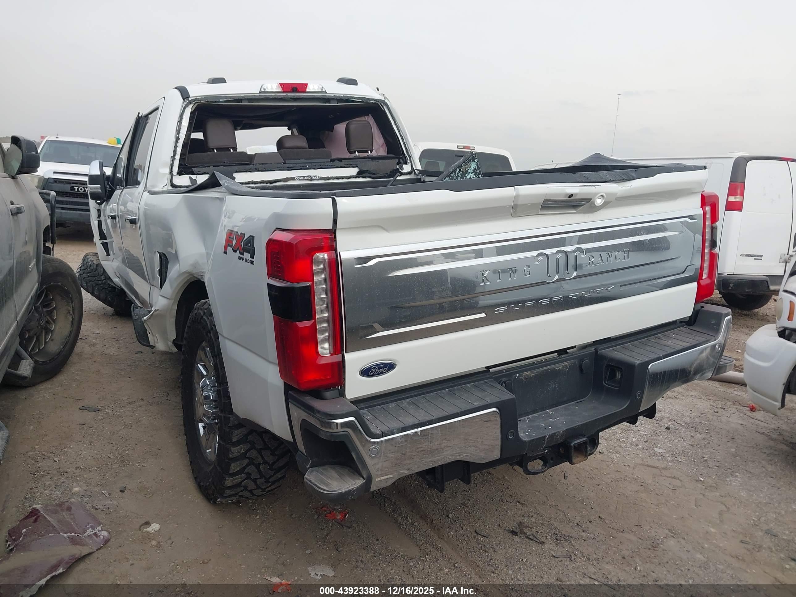 FORD F-250 image 3