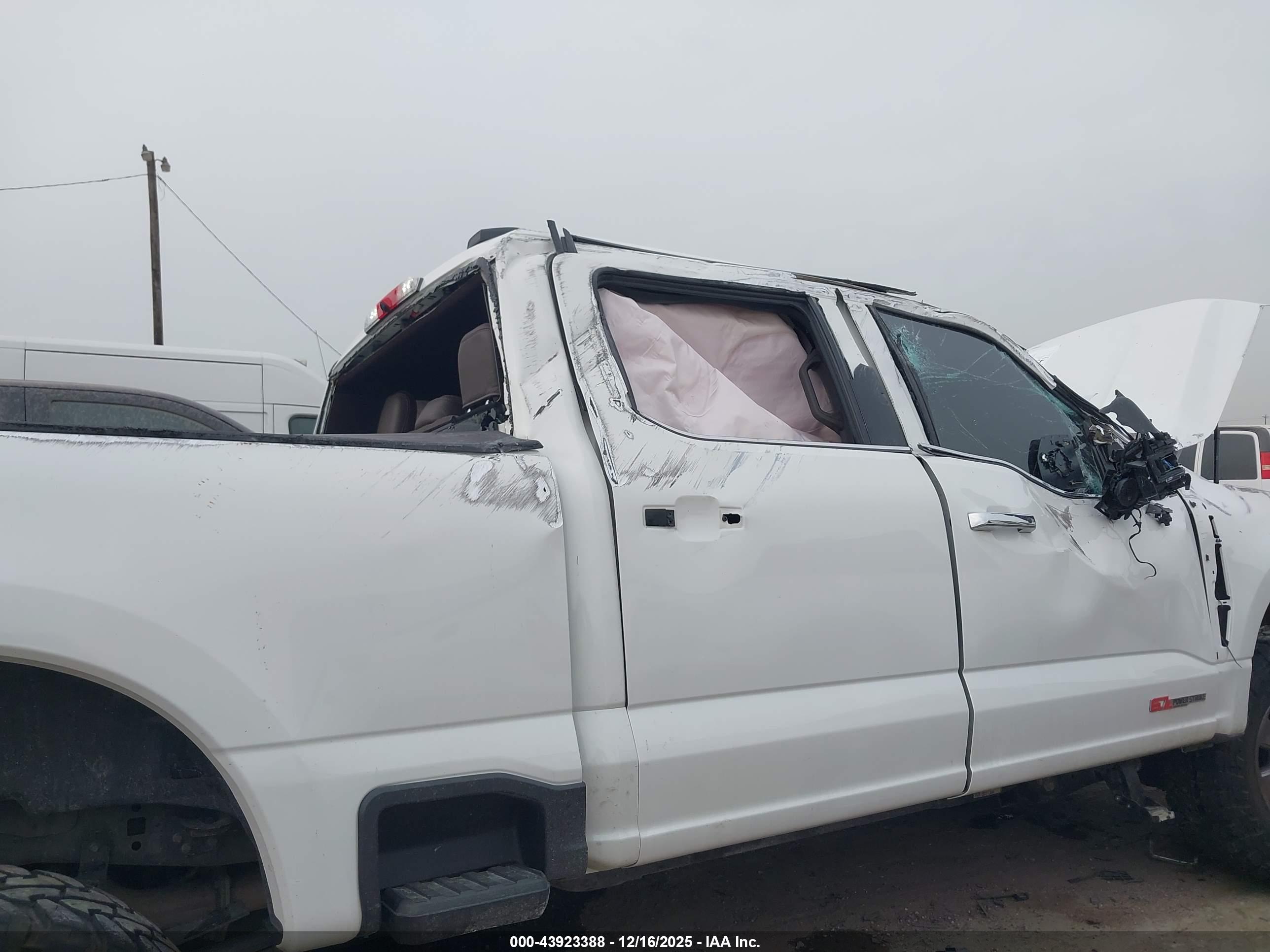 FORD F-250 image 6