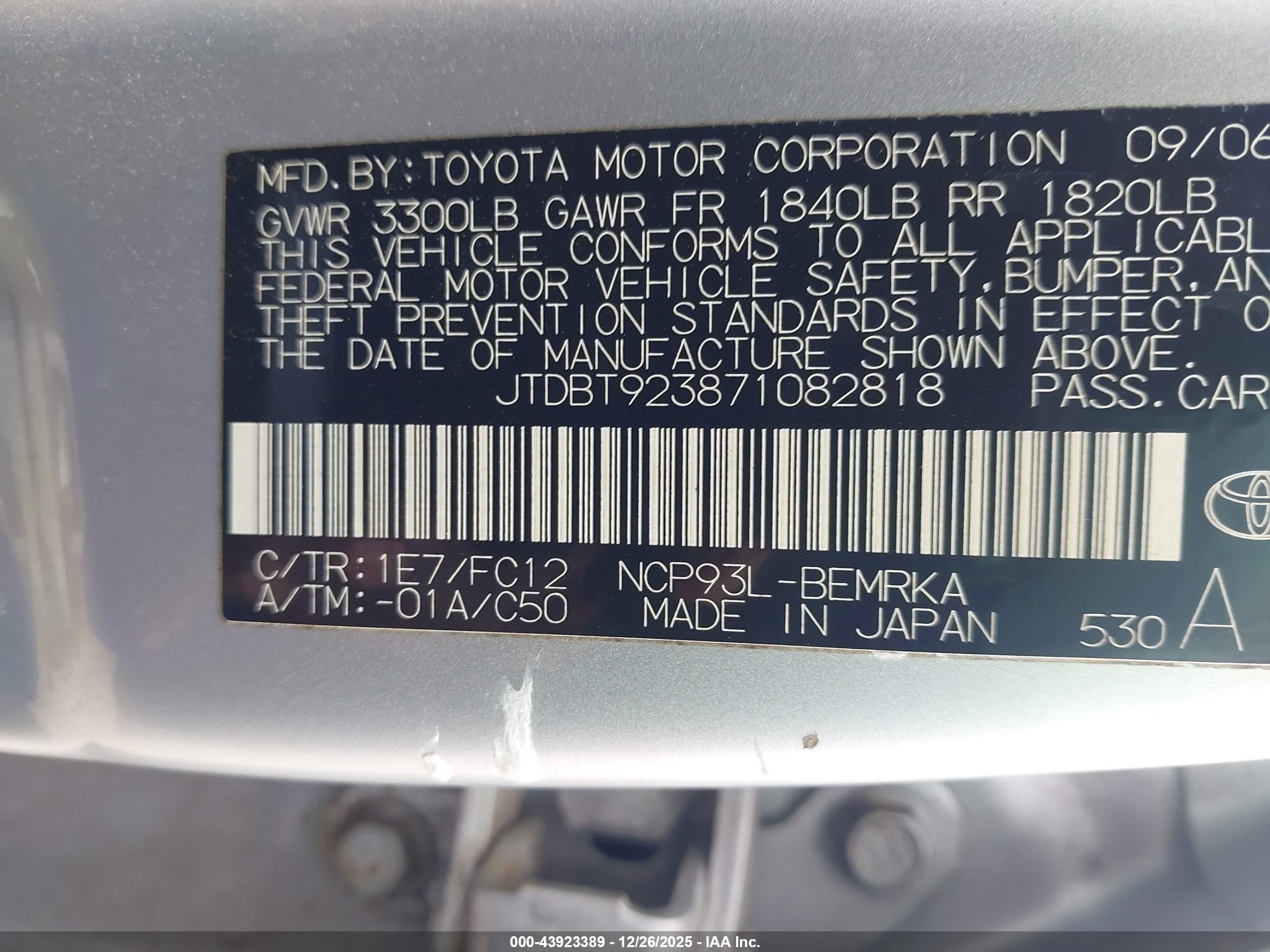 TOYOTA YARIS image 9