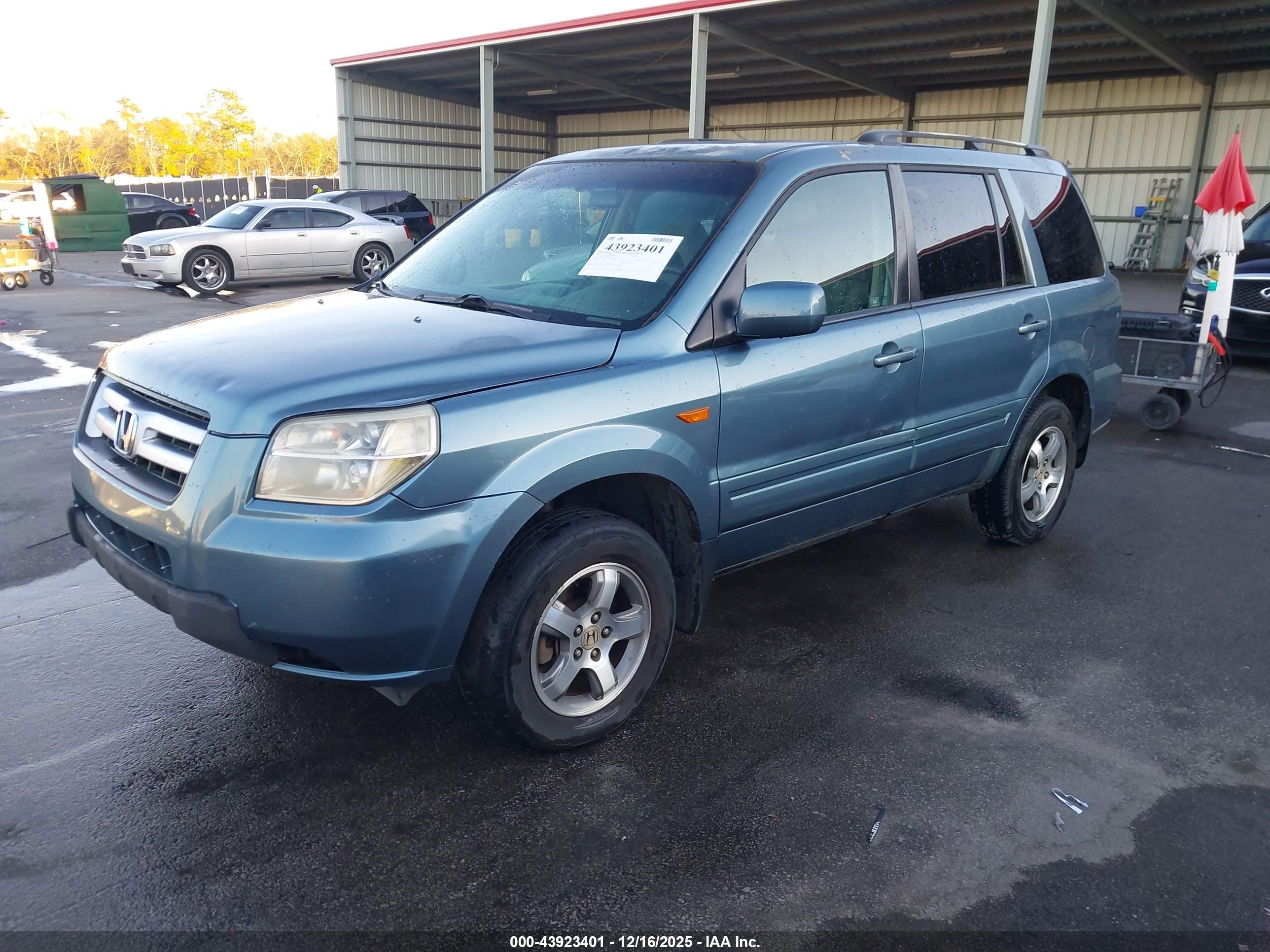 HONDA PILOT image 2