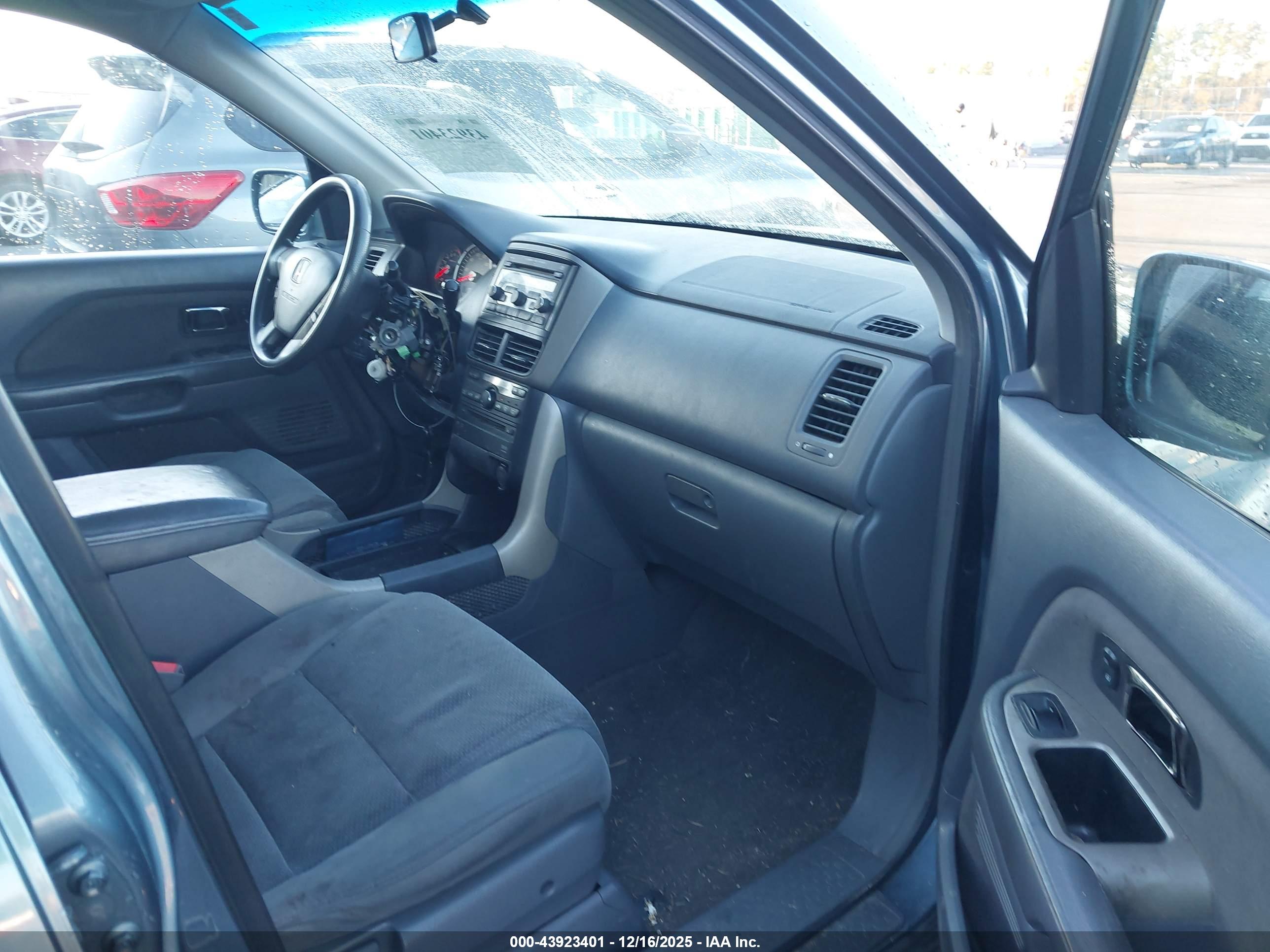 HONDA PILOT image 5