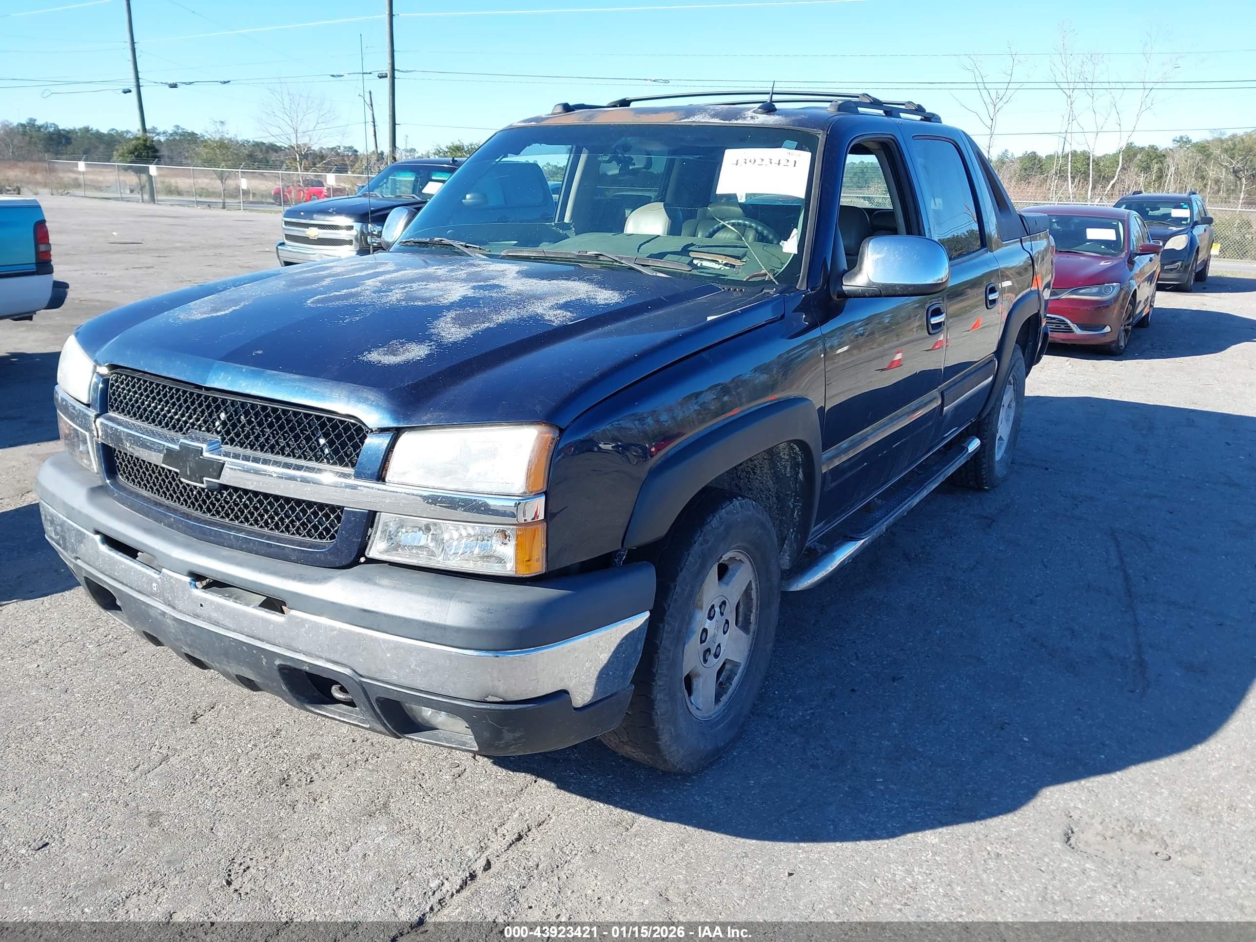 CHEVROLET AVALANCHE image 2