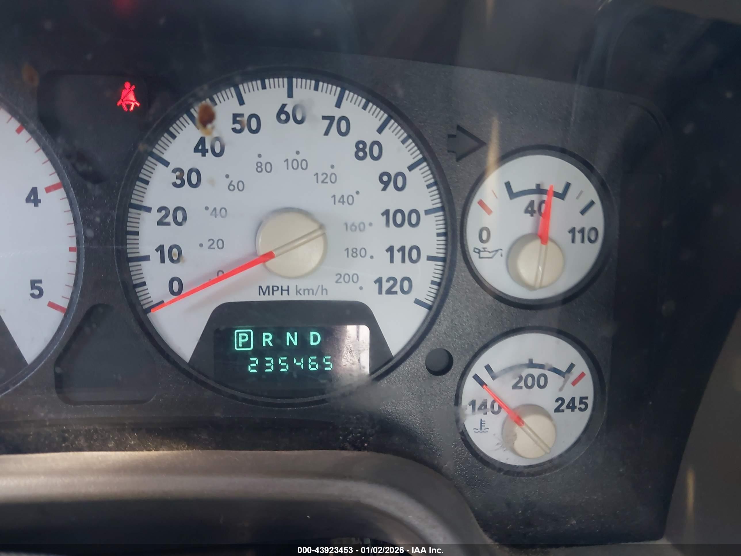 DODGE RAM image 7