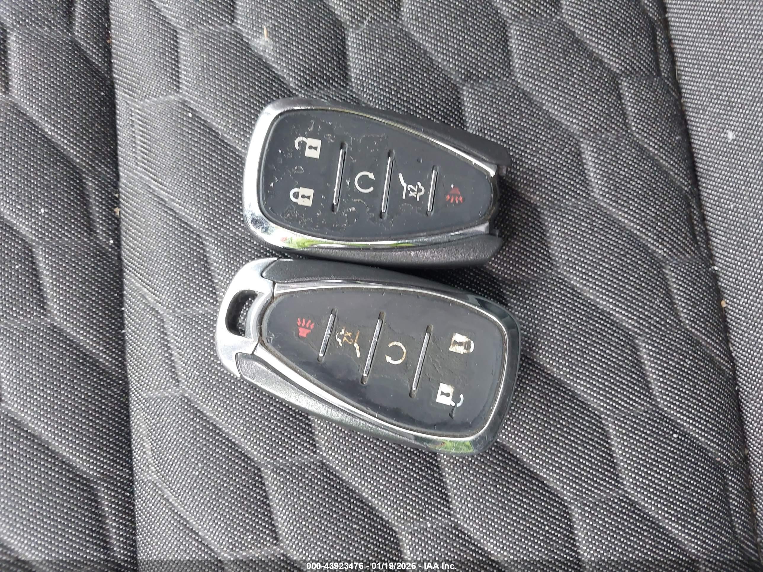 CHEVROLET EQUINOX image 11