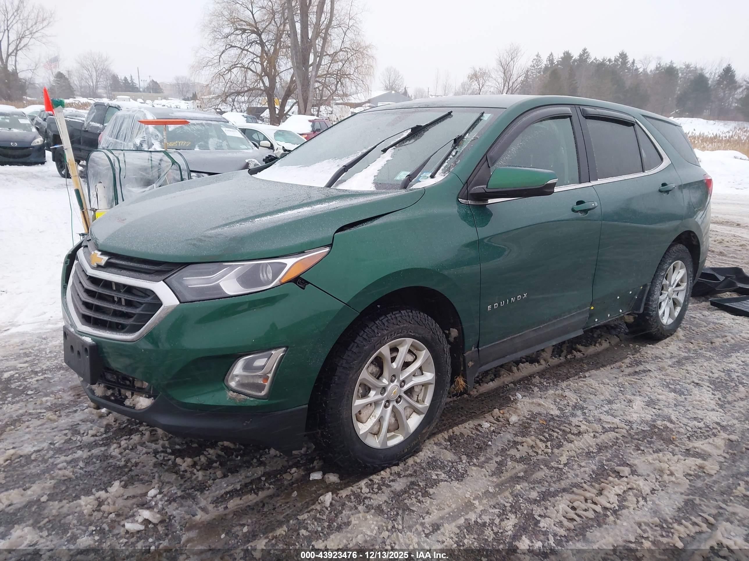 CHEVROLET EQUINOX image 2