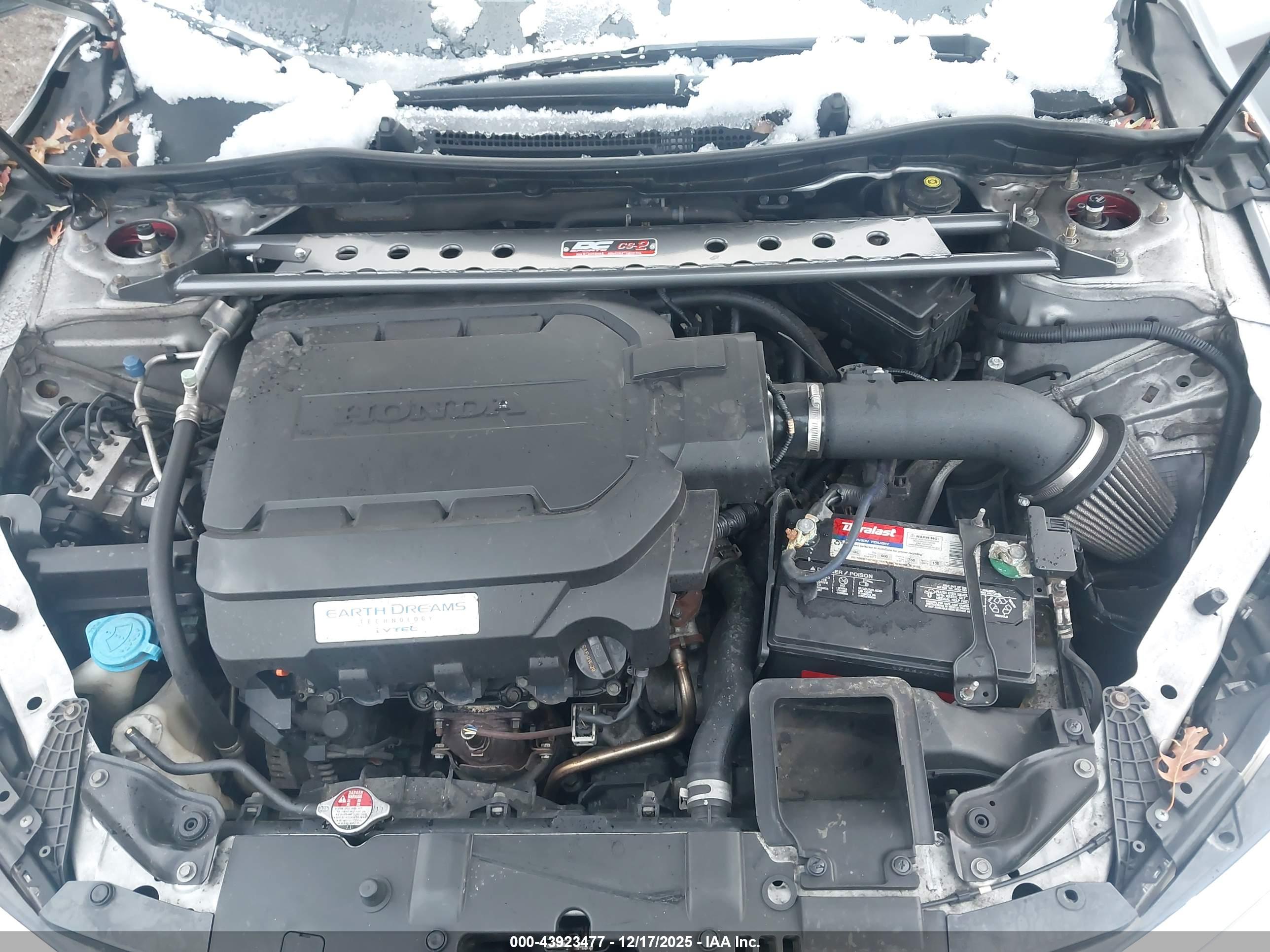 HONDA ACCORD image 10