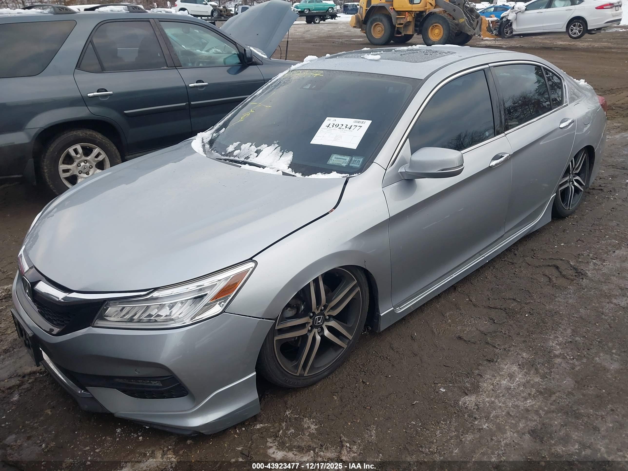 HONDA ACCORD image 2